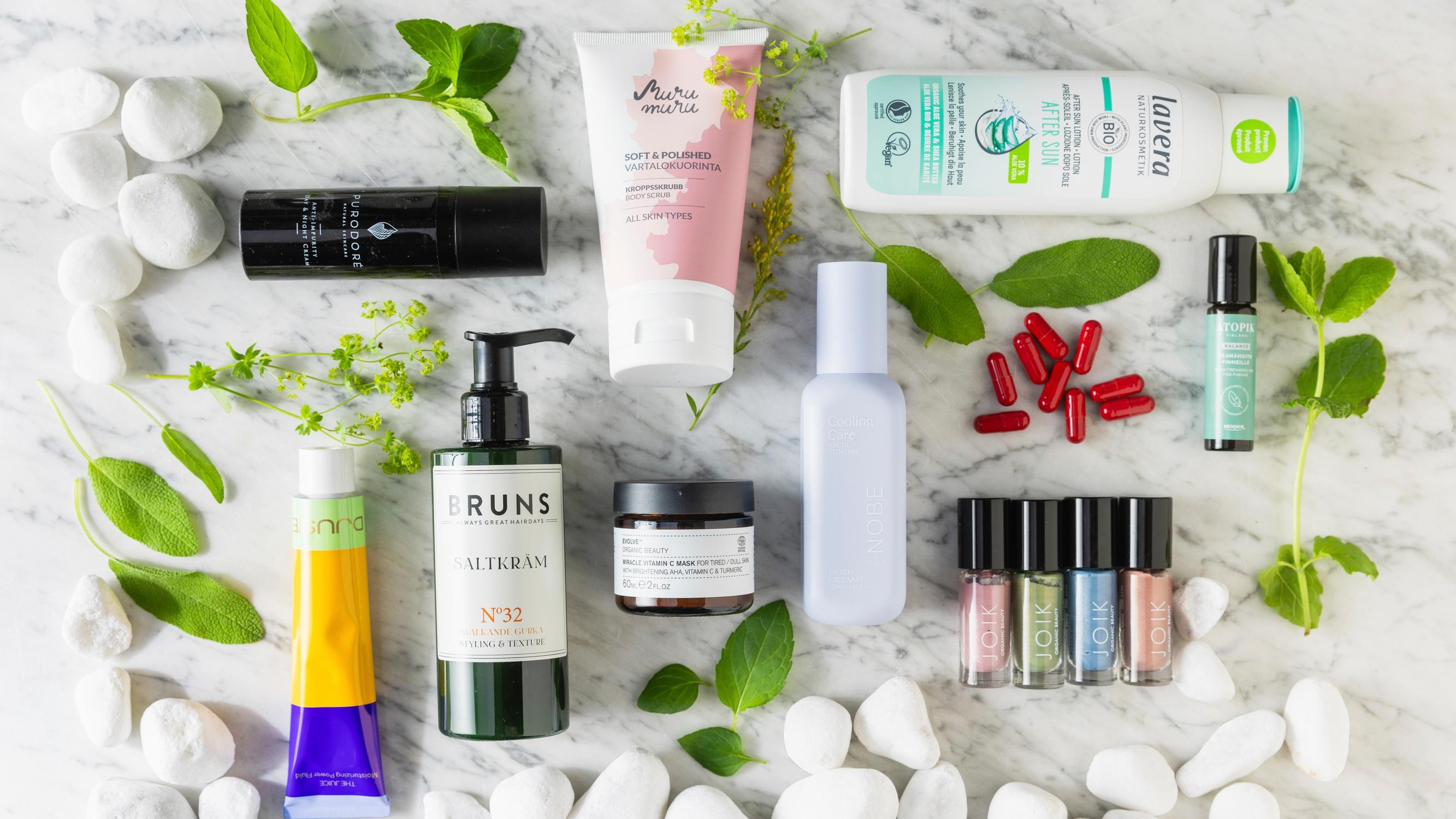 Tässä on 10 parasta luonnonkosmetiikkatuotetta – viilentävä näppyjennitistäjä, kosteuttava sokerikuorinta...