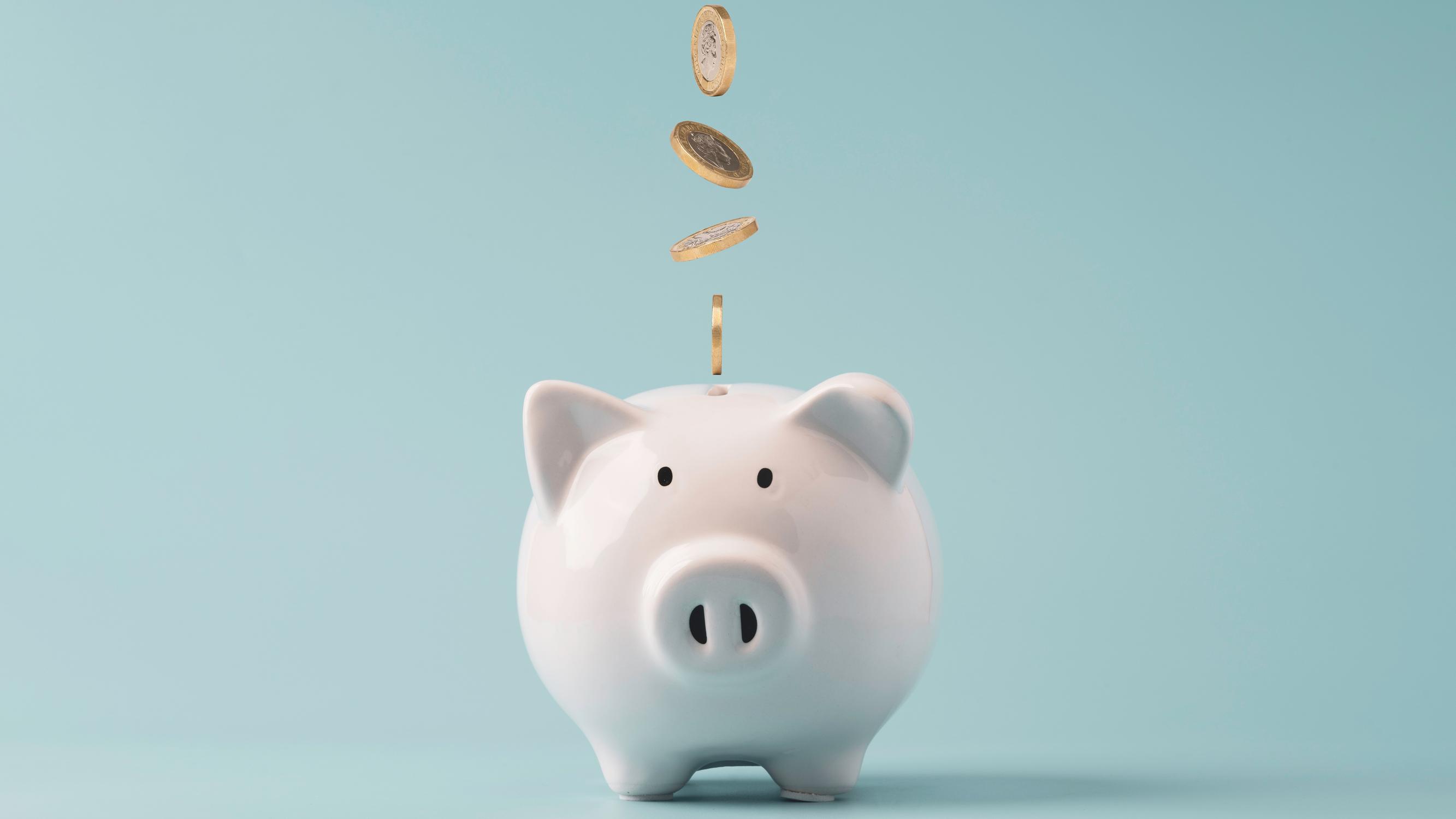 Säästämisellä on yhteys onnellisuuteen – lue Säästöpankkiryhmän pääekonomistin vinkit ja yllättävät totuudet