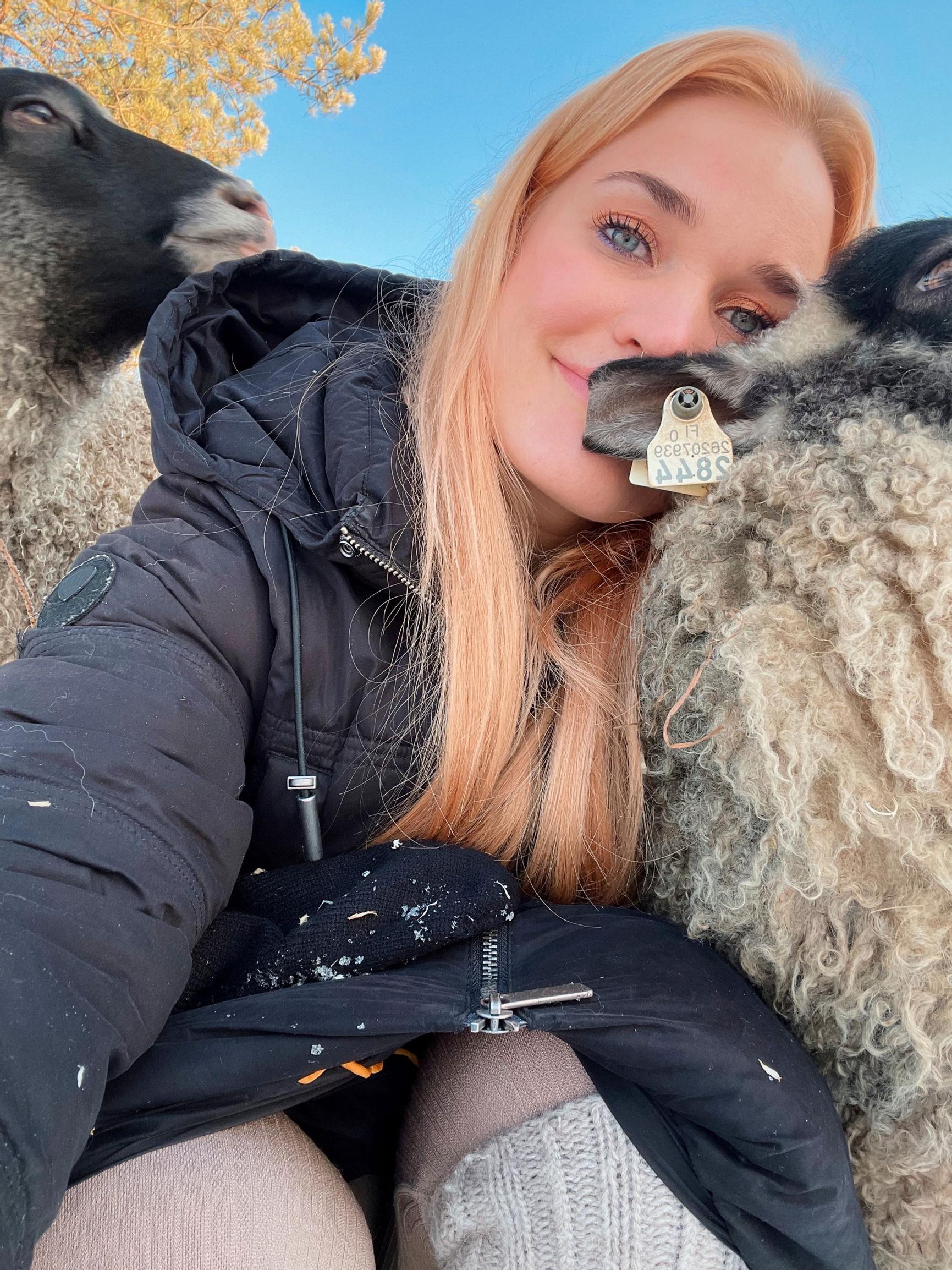 Iida Ketola toteutti unelmansa ja osti yksin talon maalta: ”Elin väärää elämää”