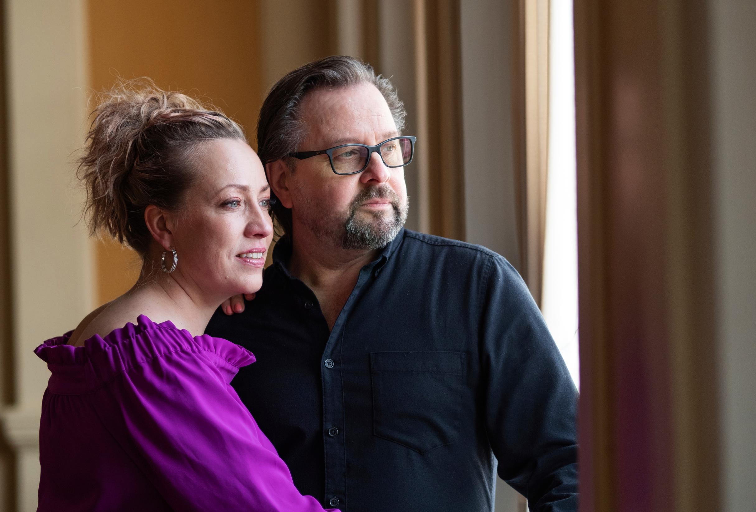 Elämänfilosofiaan ja uskontoon liittyvissä kysymyksissä Kaisa ja Heikki Helan näkemykset yhdistyvät.