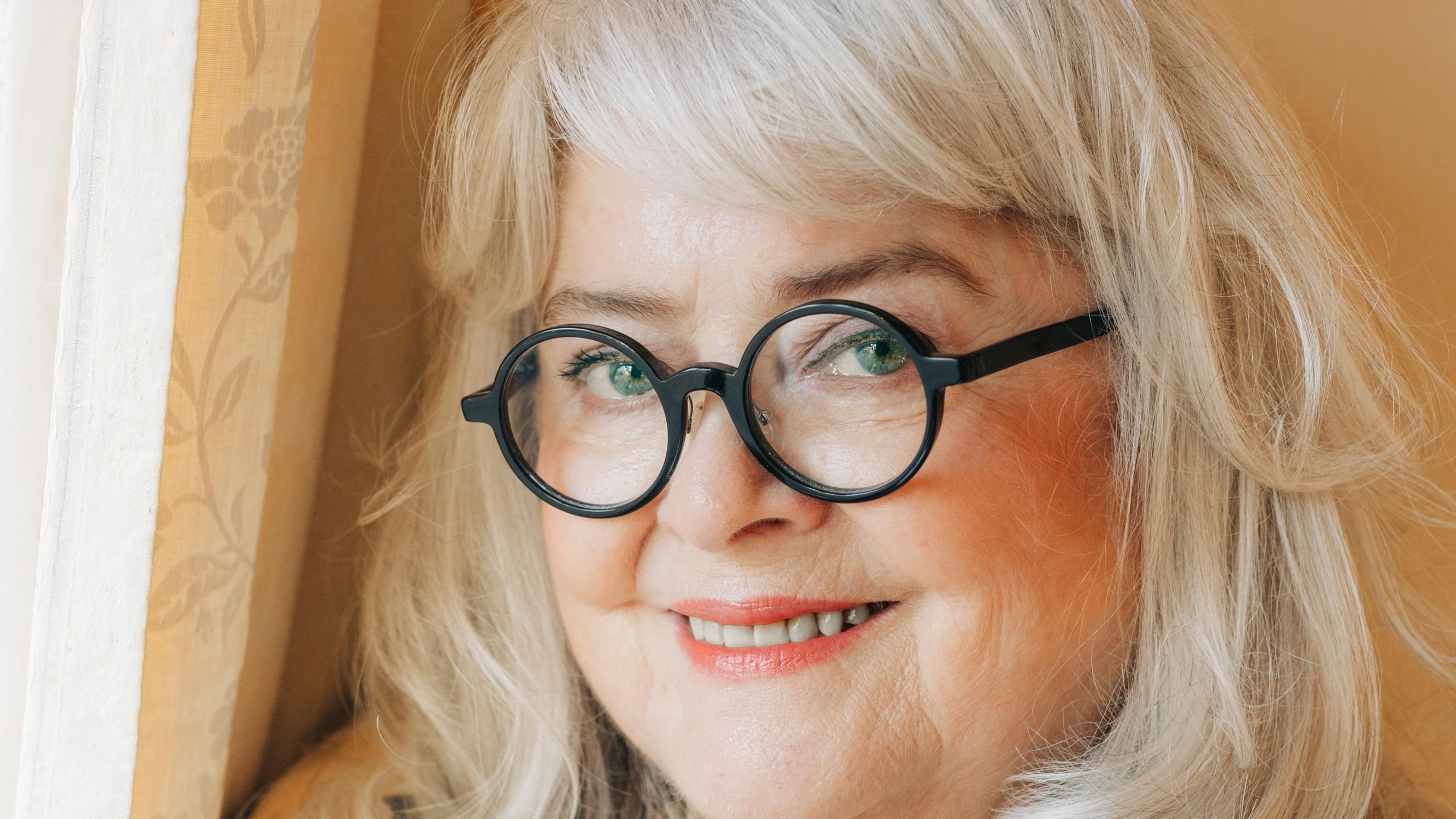 Titta Jokisen rakkaus alkoi taksijonossa – nyt hän ja Jussi Tunturi ovat olleet yhdessä 34 vuotta: ”Kirjoitin paperille puhelinnumeroni ja nimeksi Mirja Pyykkö”