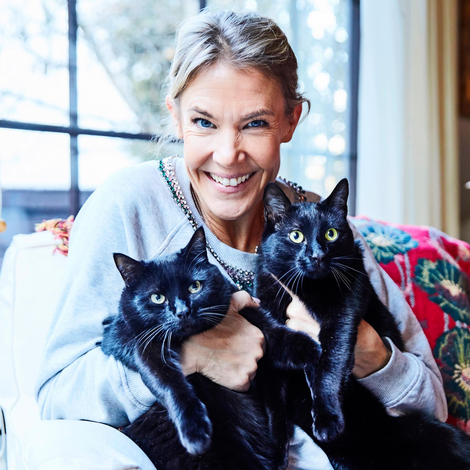 Ella Kanninen: ”Kissat tuovat iloa enemmän kuin uskoinkaan”