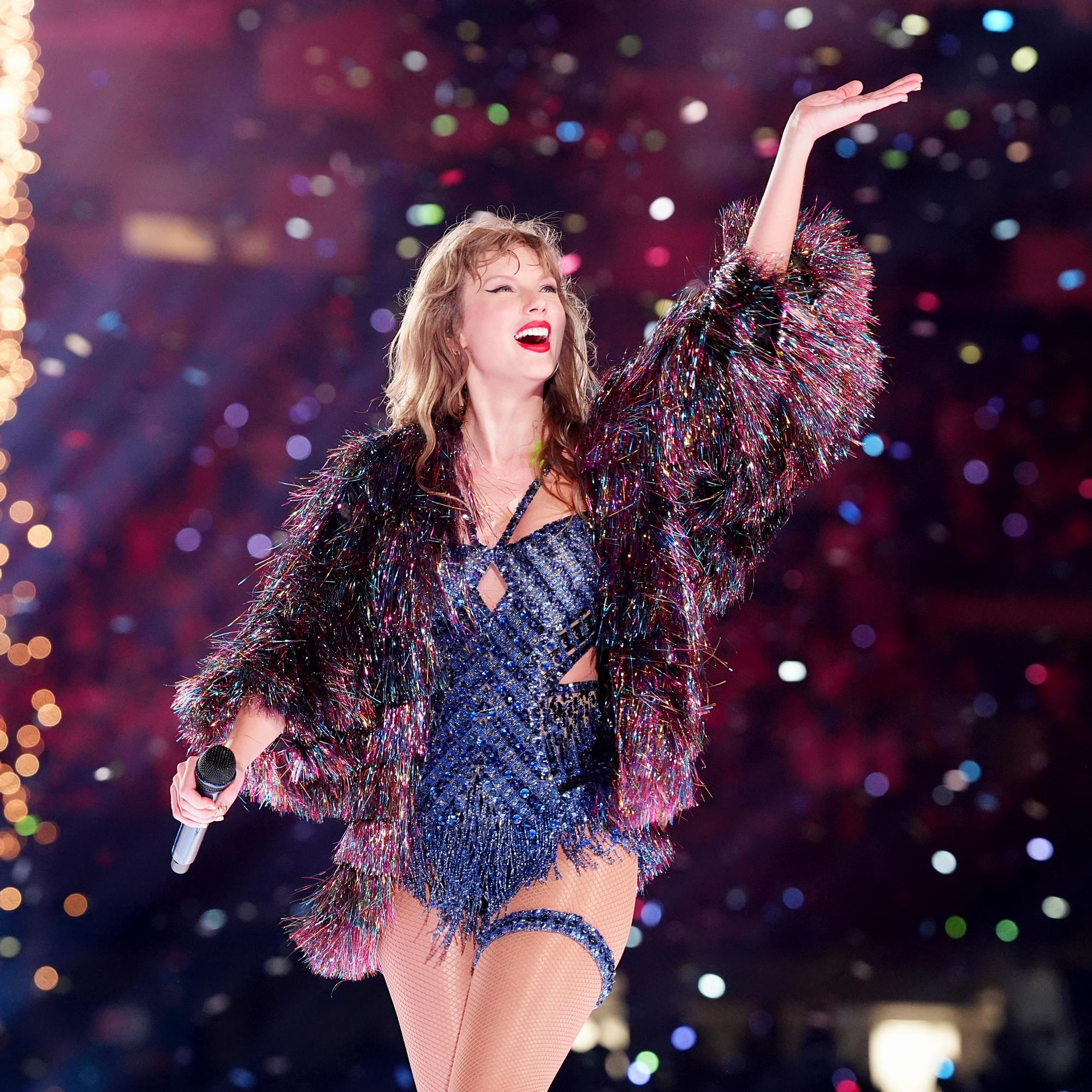 Taylor Swift ponnisti joulukuusifarmilta supertähdeksi – politiikan huipulla vaikutusvaltaista naista jopa pelätään