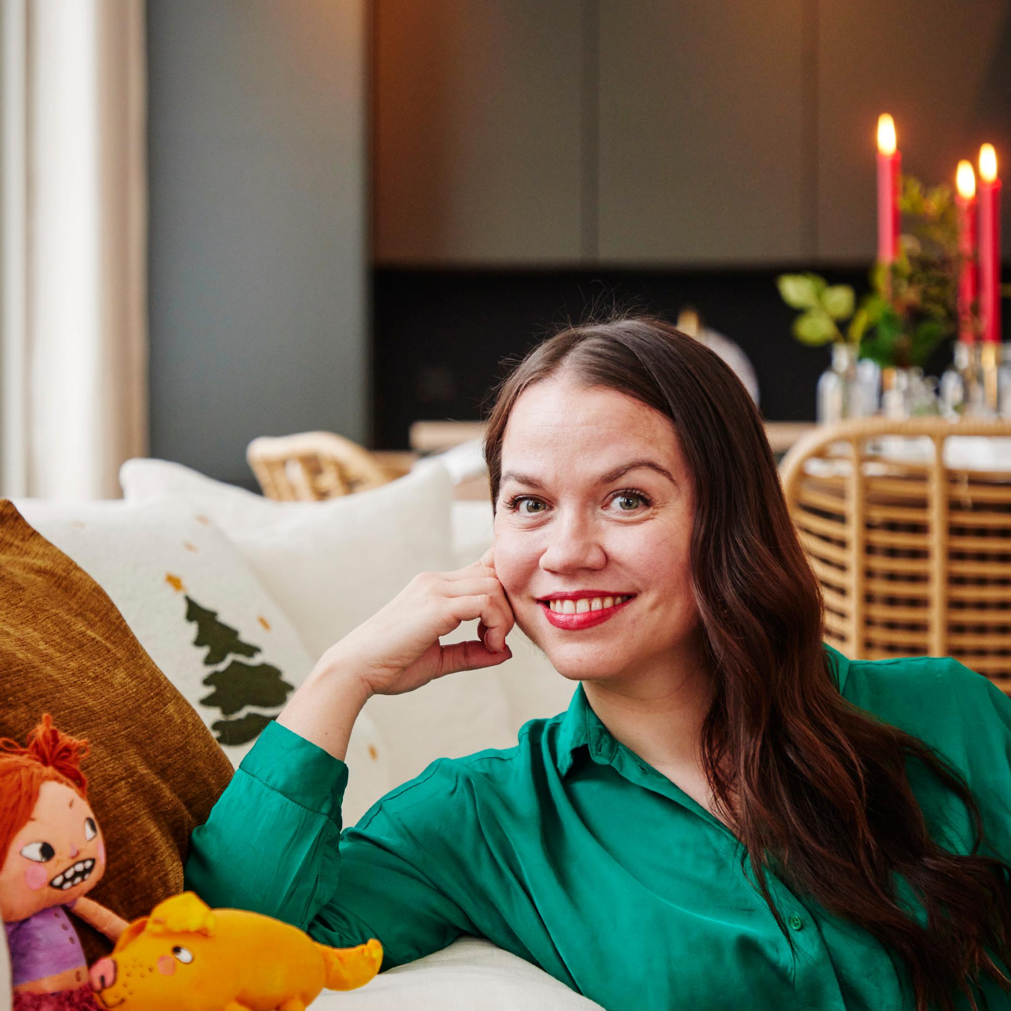 Hannele Lampelan merenrantakodissa alkaa näkyä joulu jo alkusyksyllä: ”Kun kuusi on koristeltu, nukumme koko perhe olohuoneessa siskonpedissä”