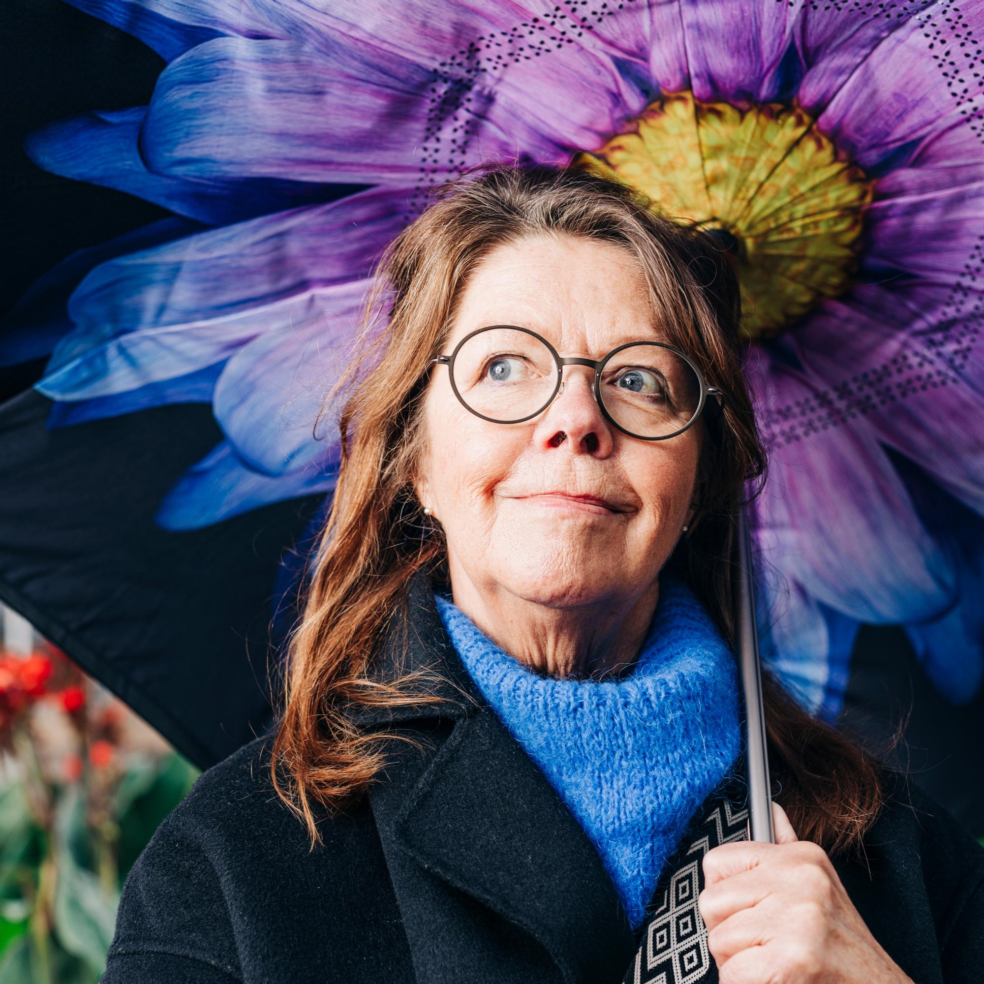 Terhi Panula, 71, rakastui puolisoonsa teini-iässä – nykyisin yhteys on lähes telepaattinen: ”Aistimme toisistamme, jos toinen tarvitsee tilaa”