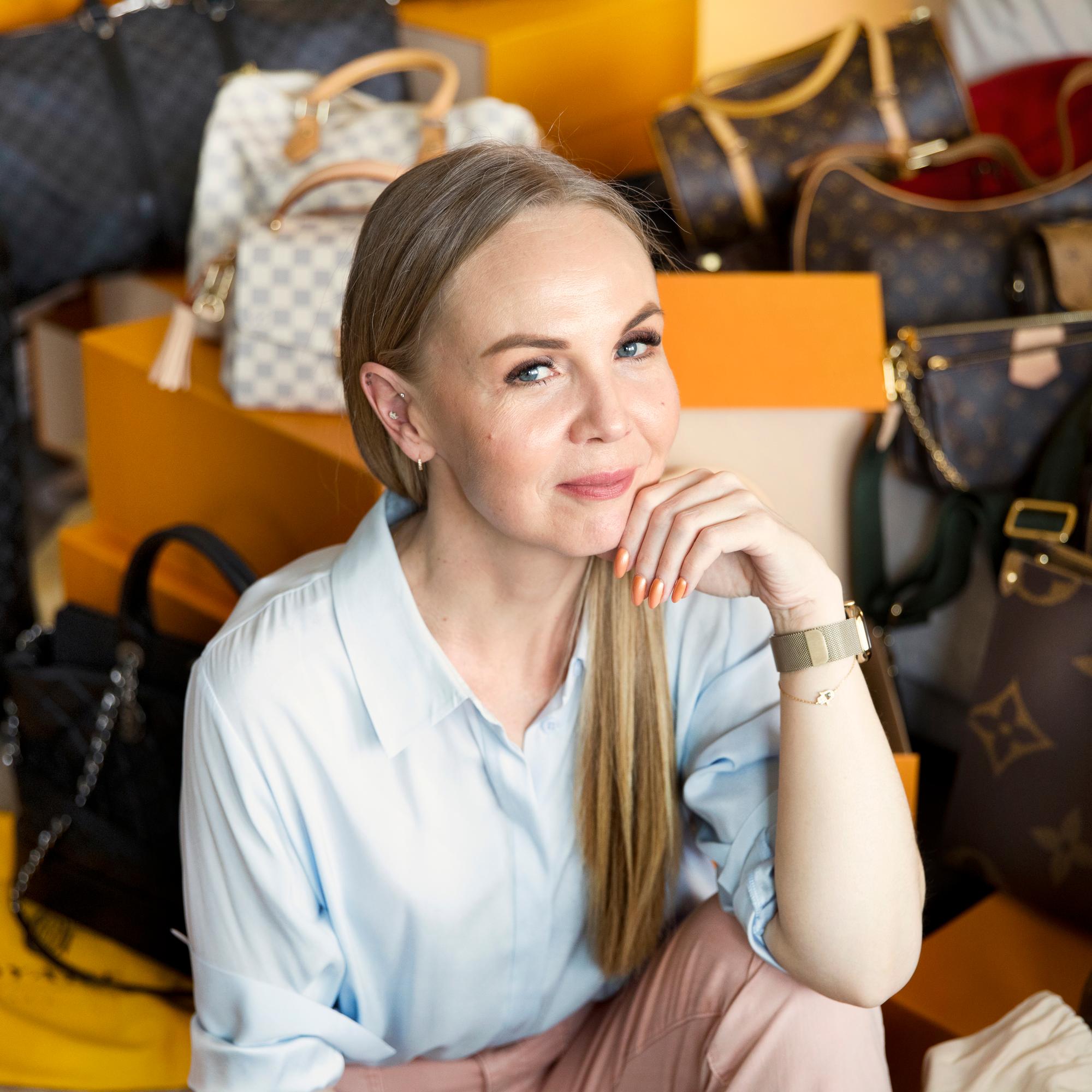 Käytetyistä luksuslaukuista tuli ilmiö – Hanne kertoo, mikä sai hänet hankkimaan yli 40 käsilaukkua