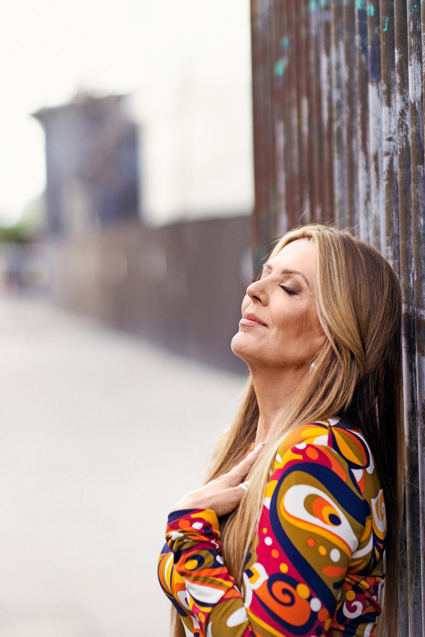 Elämäkerta Diskokuningatar Eini ilmestyi elokuussa 2021. ”Haluan olla oma itseni kaikissa tilanteissa ja elämän jokaisella osa-alueella.”