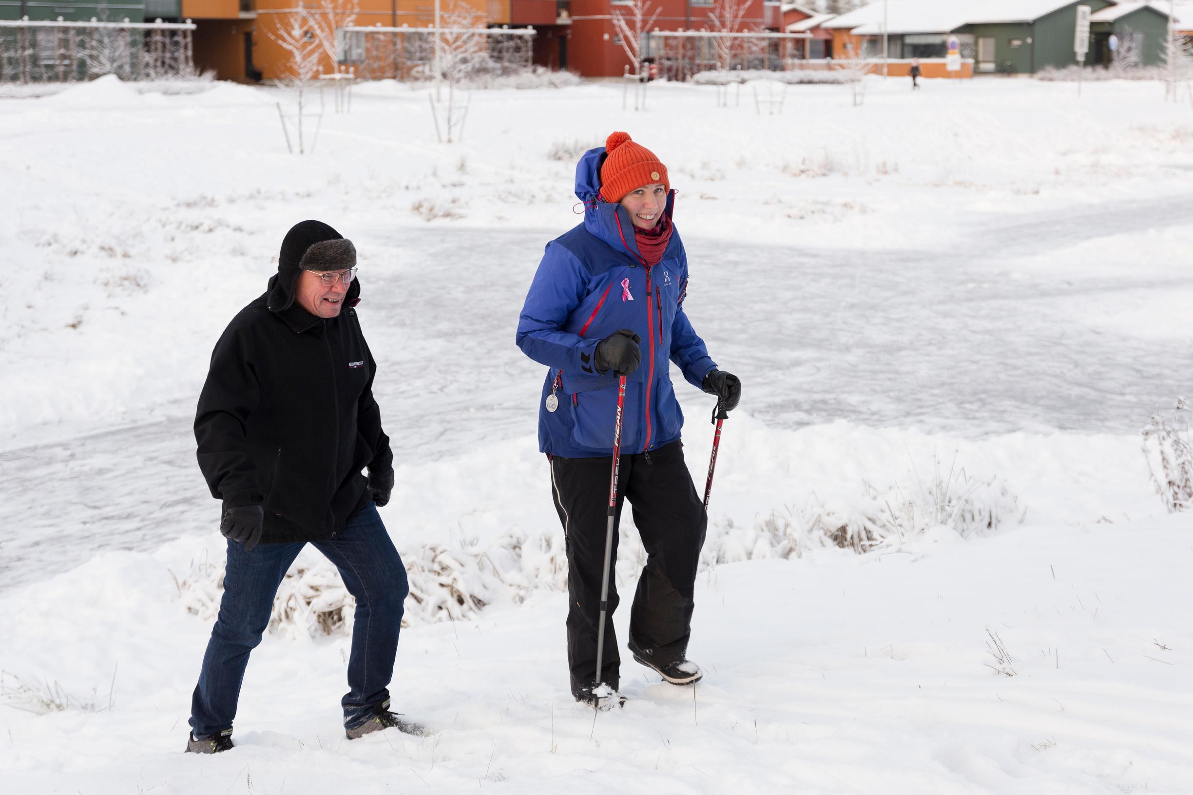 ”Meidän suhteemme on aina ollut huumorin täyttämä, nyt siihen on tullut syvyyttä”, Miisa Pietilä sanoo.