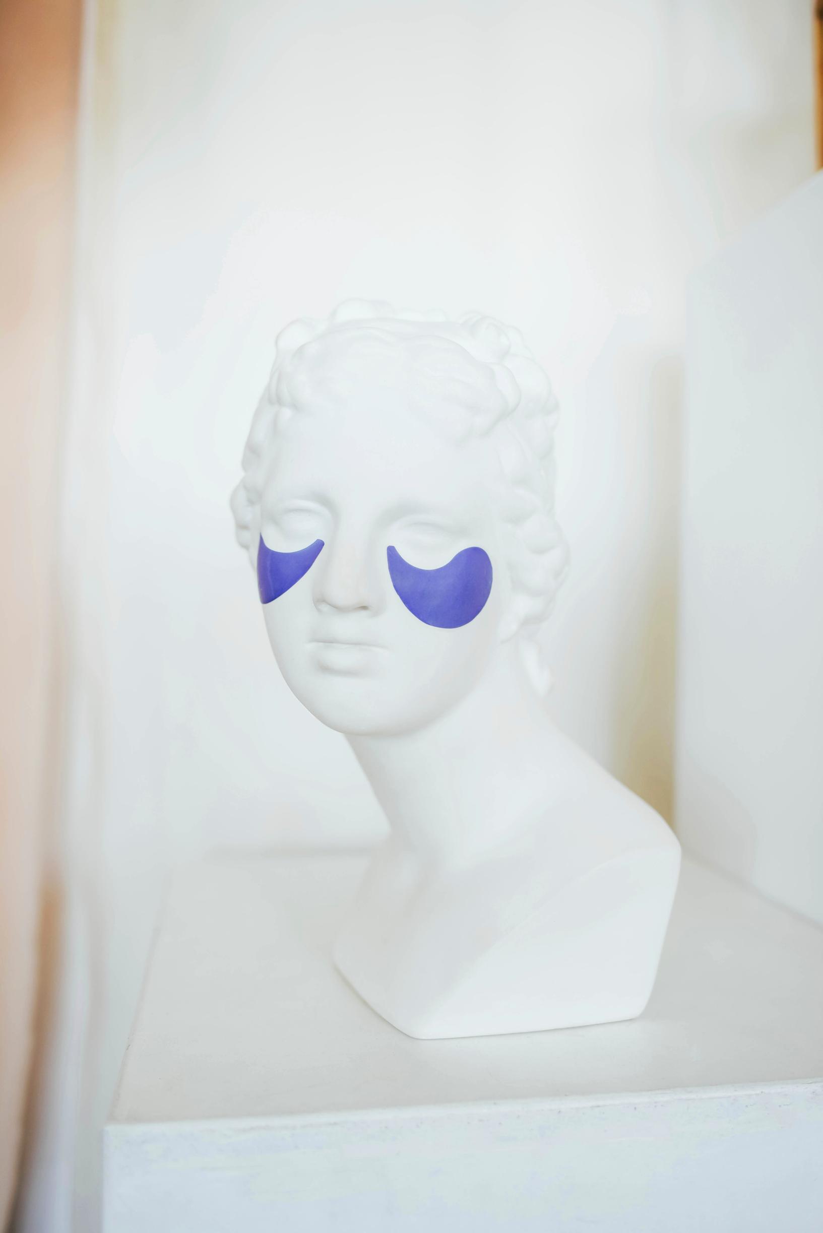 Vaivaako silmänympärysiho? Ota avuksesi kasvovesi, ja muut yllättävät tavat ja tuotteet! 