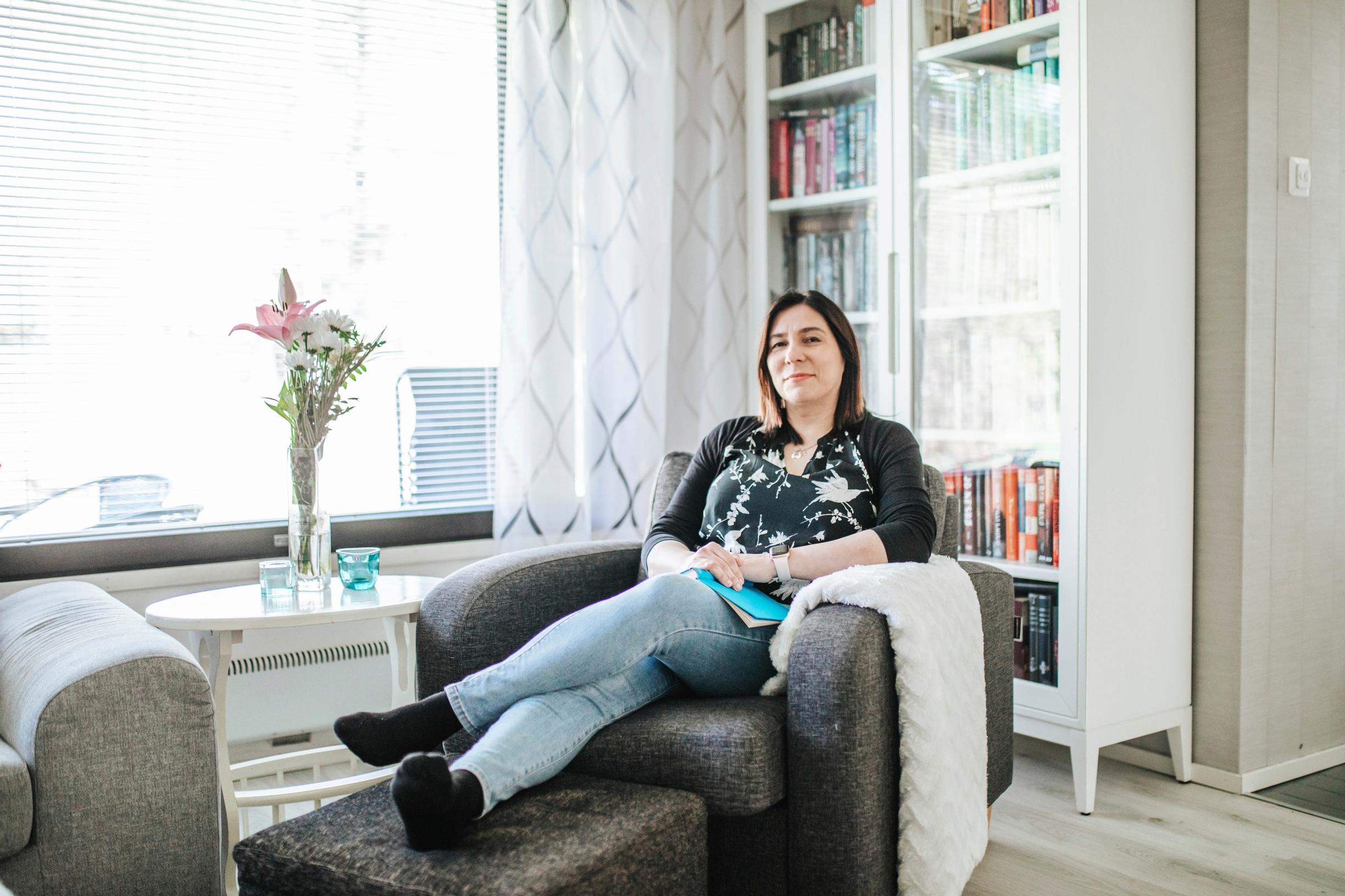 Ajan kanssa Tuire on tottunut ajatukseen sairaudestaan. ”Viime vuodet ovat olleet huomattavasti helpompia. En jaksa olla koko aikaa huolissani.”