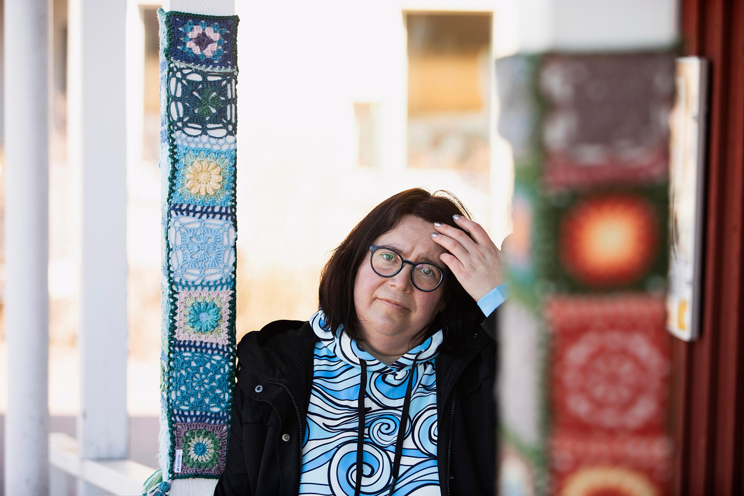 Elina Viinamäki menetti räjähdysmäisessä tulipalossa kaiken: ”Ehdimme lasten kanssa vain paeta nopeasti porraskäytävään”