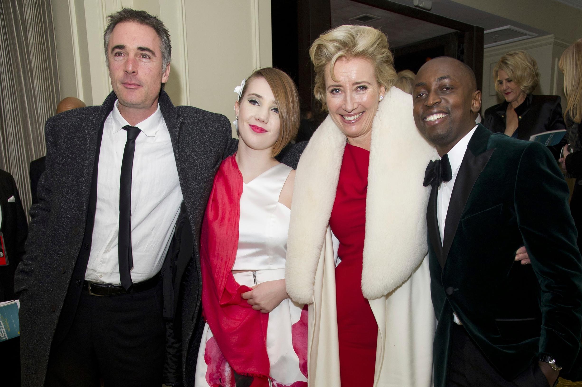 Greg ja Emma sekä tytär Gaia Romilly ja poika Tindyebwa Agaba.