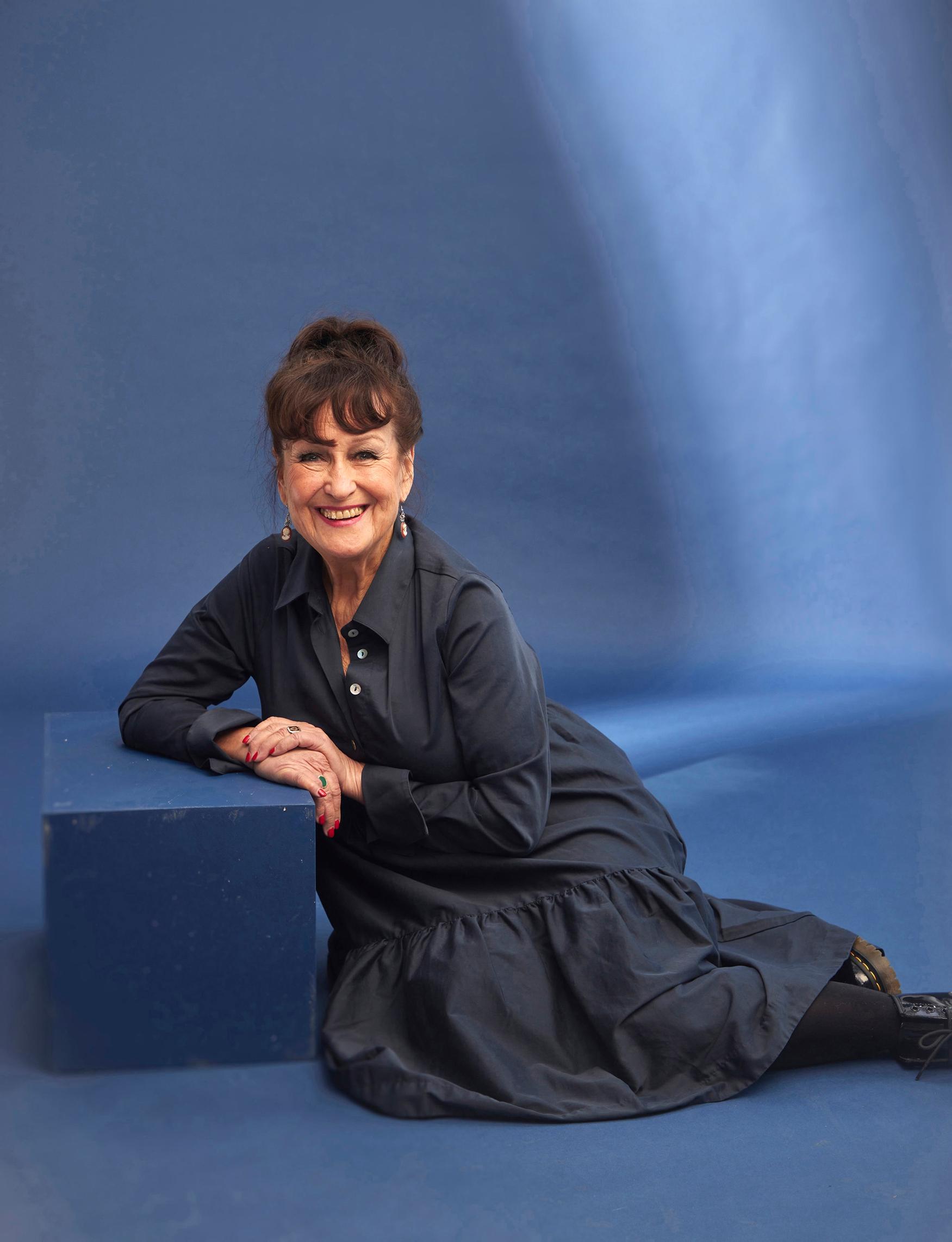 ”Jatkan töitä niin kauan kuin kehoni ja mieleni kestävät”, Sinikka kertoo.