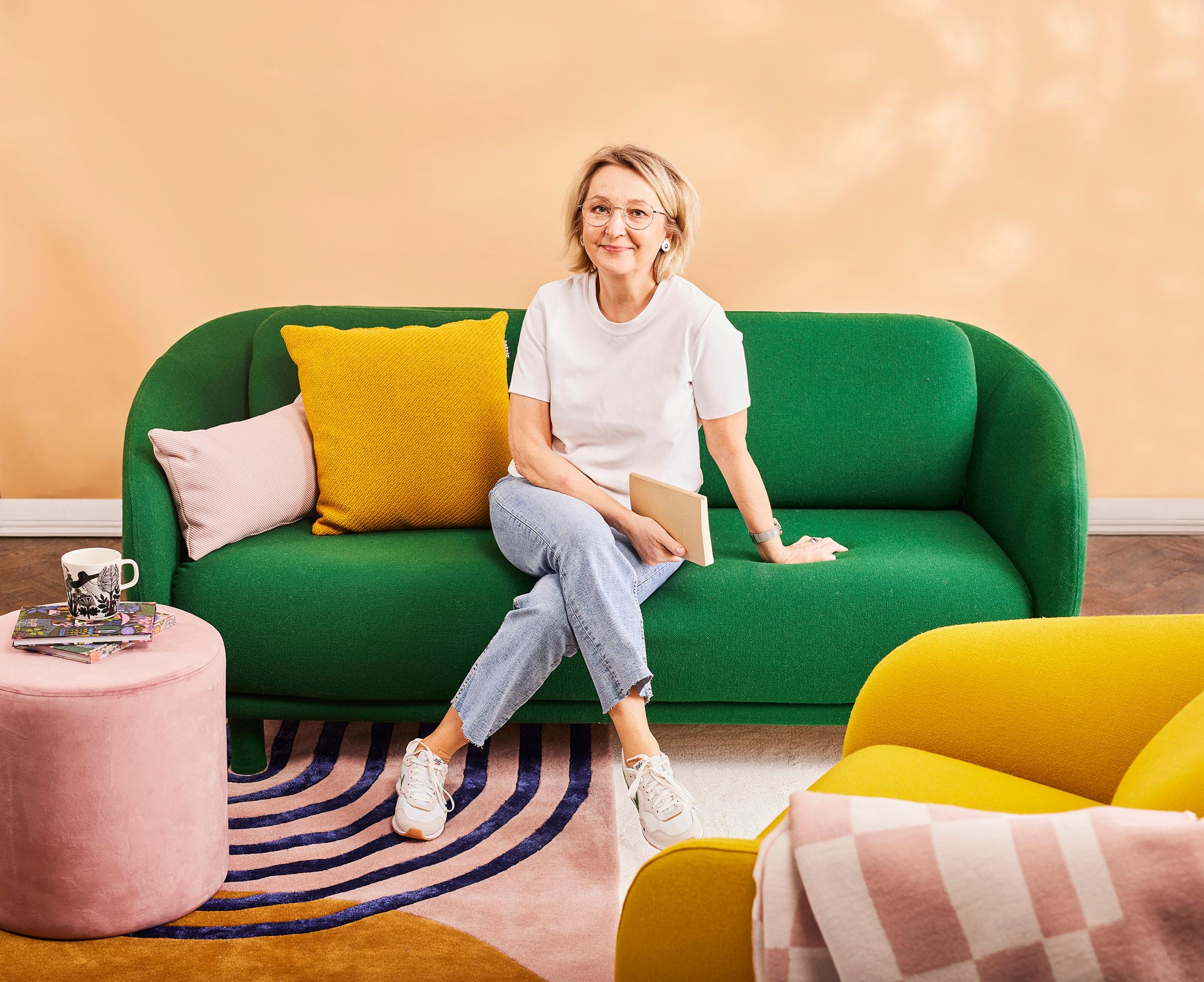 Lastentarhanopettaja Meerillä, 50, ei ole koskaan ollut normaalia parisuhdetta: ”Mietin, enkö uskalla olla onnellinen” – lue lyhytterapeutin lempeät vinkit, osa 2/2