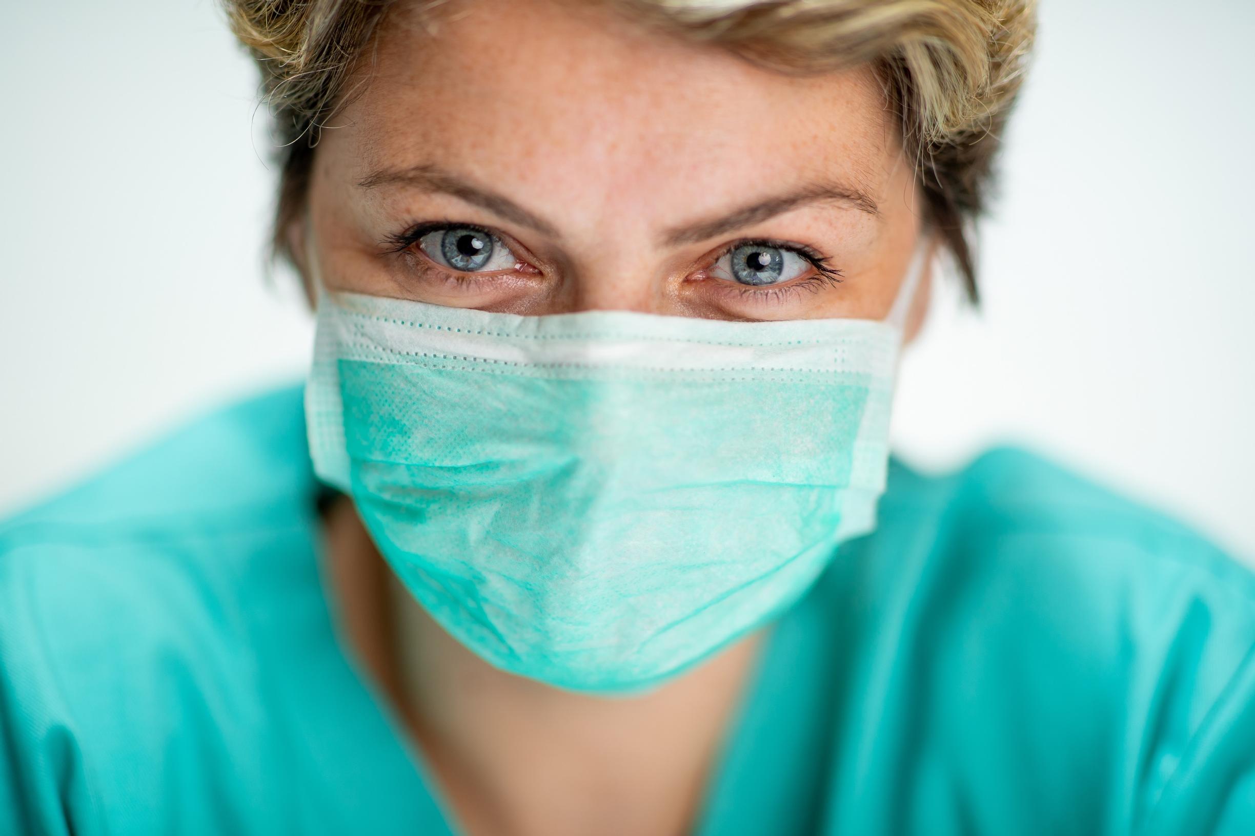 10 syytä, miksi jokaisella meistä olisi hyvä olla sairaanhoitaja elämässämme