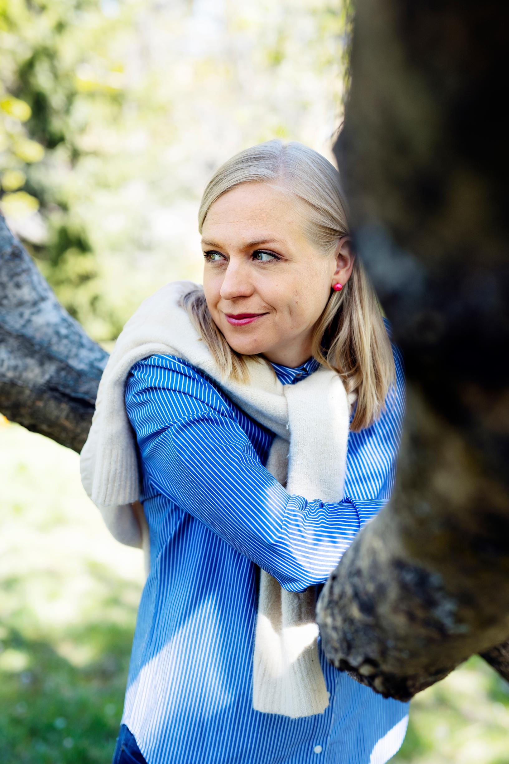 Elina Valtosen isän sairaus on edennyt melko hitaasti, ja hän pärjää edelleen kotona.