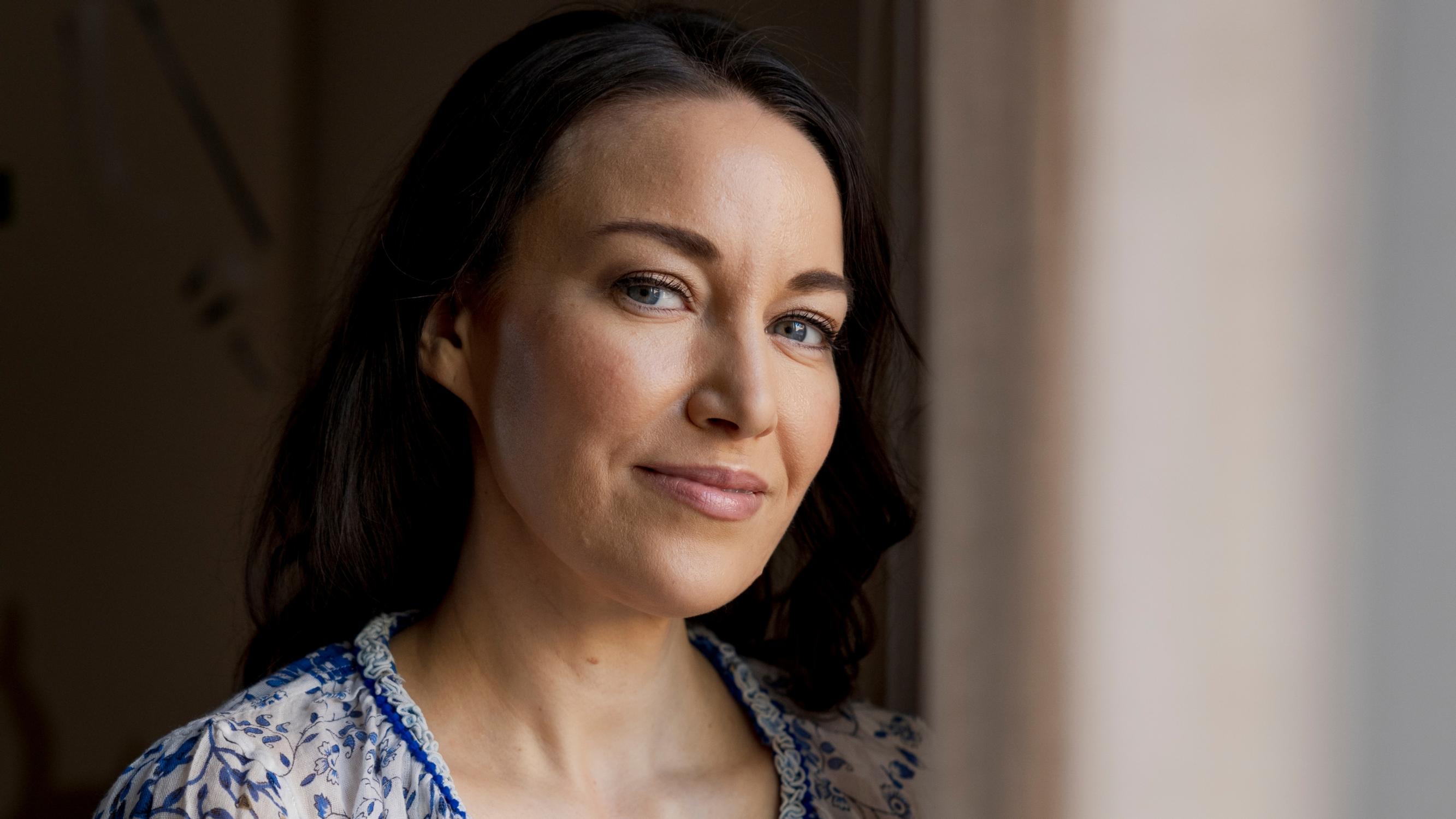 Jasmin Hamidin isä sairastui kuusikymppisenä muistisairauteen – outo tilanne ristiäisissä kertoi sairauden etenemisestä