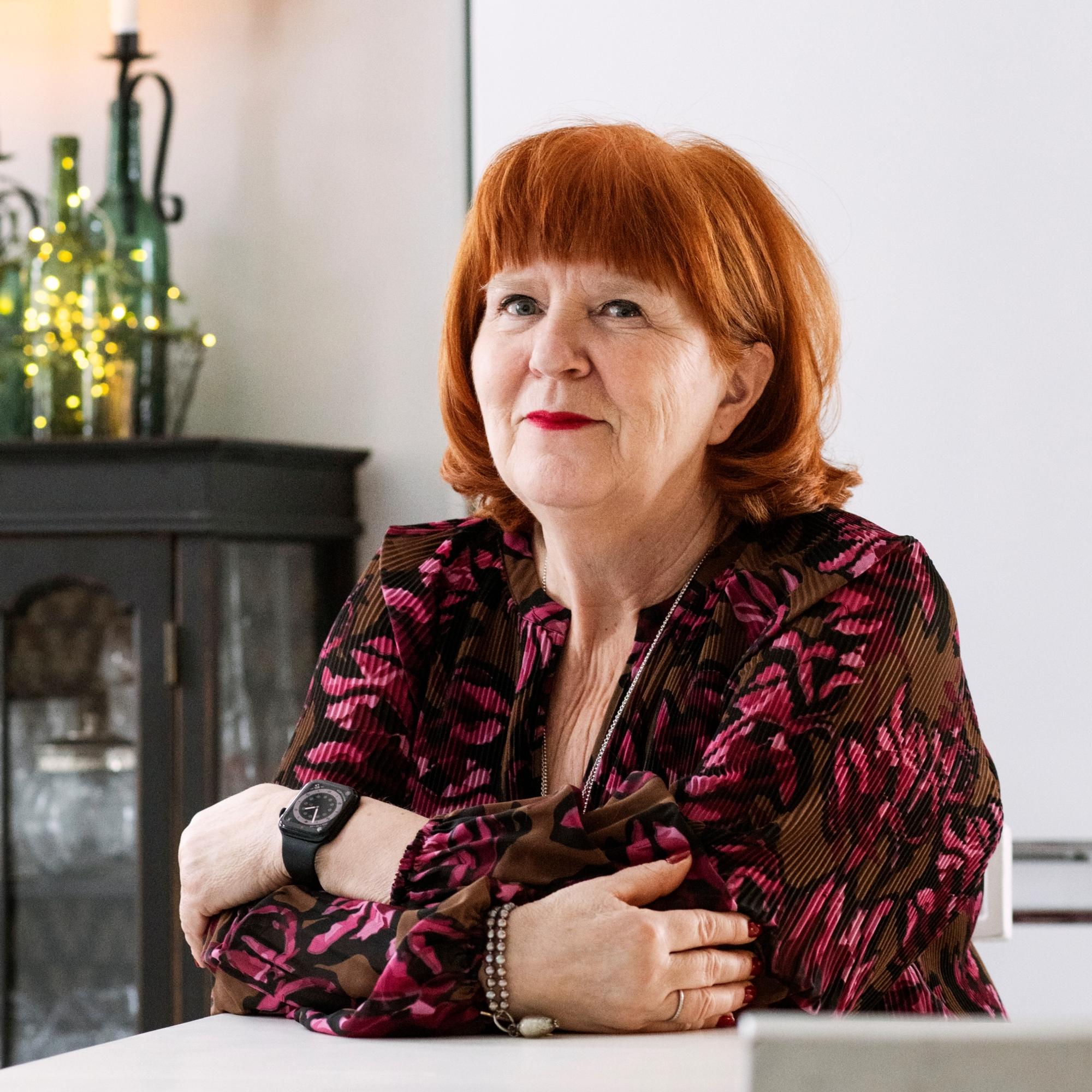 Psykoterapeutti Tarja Santalahti jätettiin yllättäen 30 vuoden liiton jälkeen – yhtenä sunnuntaiaamuna epäily vahvistui todeksi