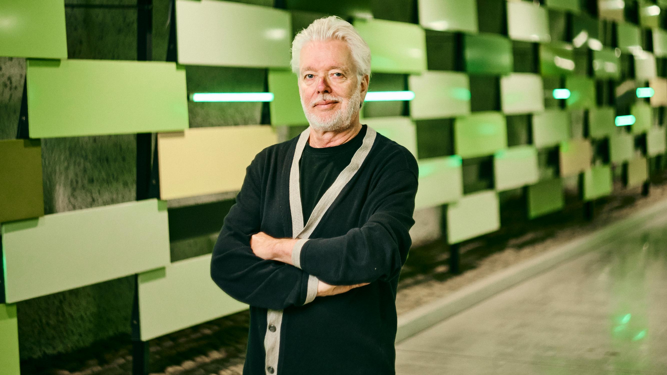 Kapellimestari Jukka-Pekka Sarasteen soitonopettaja oli tiukka ja kovakourainenkin: ”Isääni huolestuttivat ankarat metodit, mutta minulle ne sopivat”