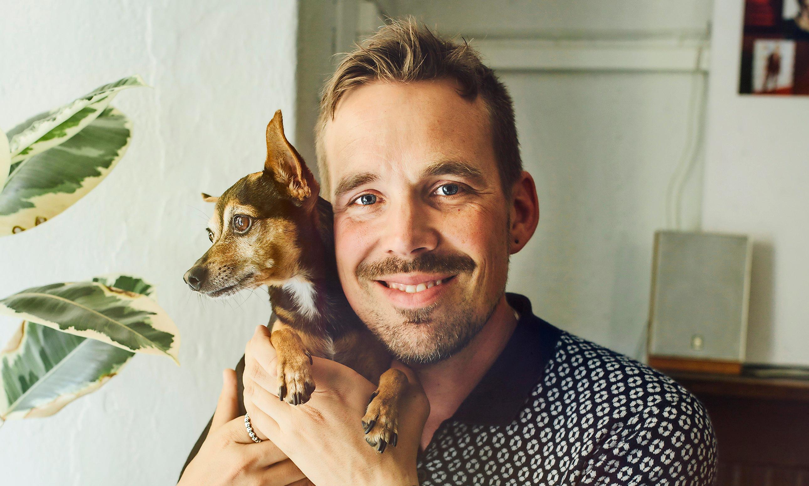 Muotitaiteilija Teemu Muurimäki: ”Minua kiusattiin koulussa todella paljon”