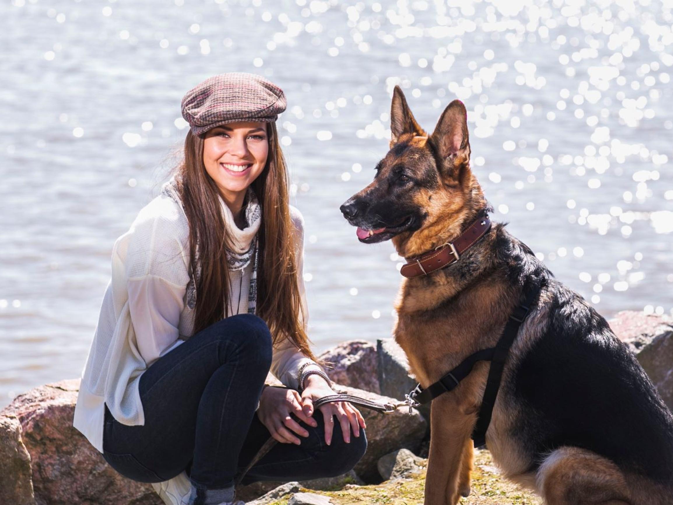 Juontaja Viivi Pumpanen tunnustaa olevansa ujo ja herkkä: "Saatan jännittää paljon"