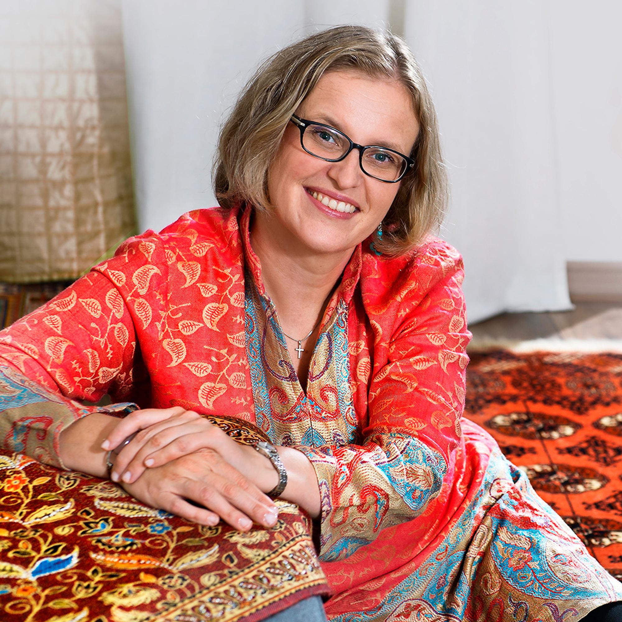 Kirsi Jokela menetti kaksi ystävää terrori-iskussa: "Miksi minä jäin henkiin?"