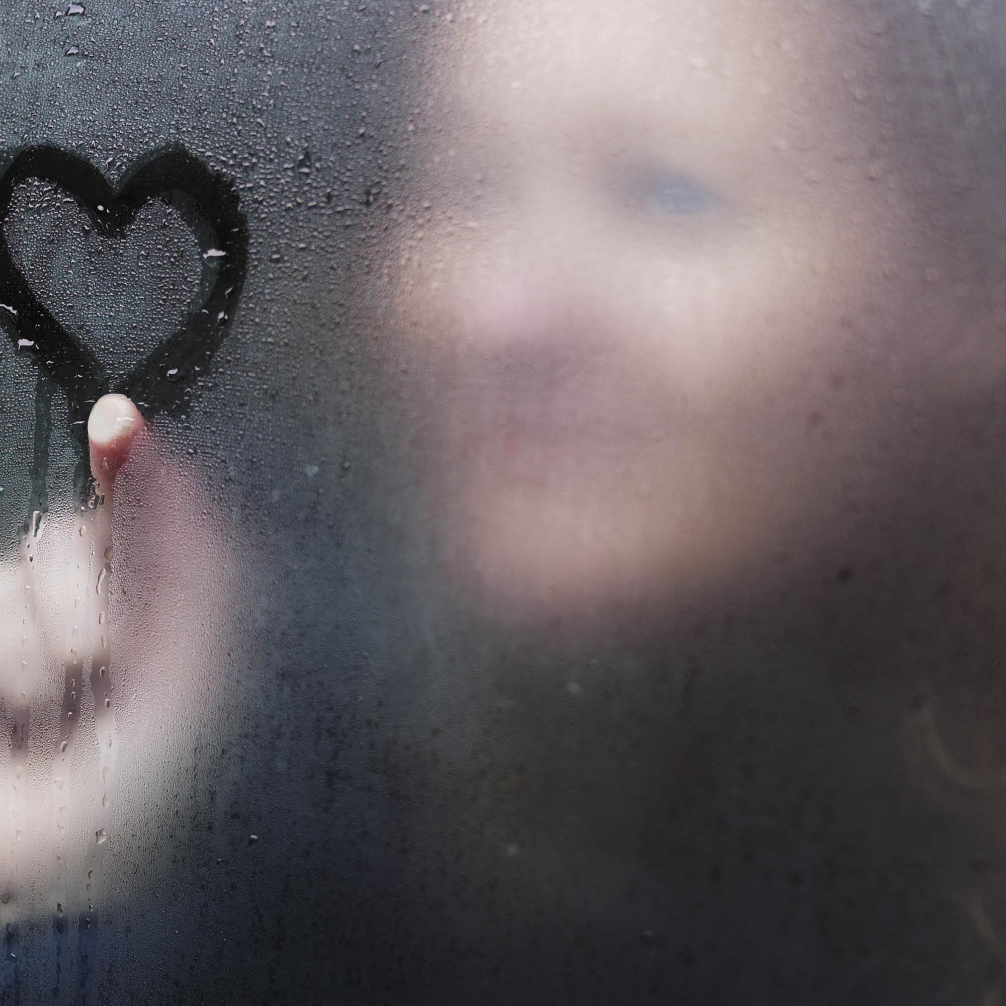 Nämä ovat 8 rakkausriippuvuuden muotoa – terapeutti listaa piirteet