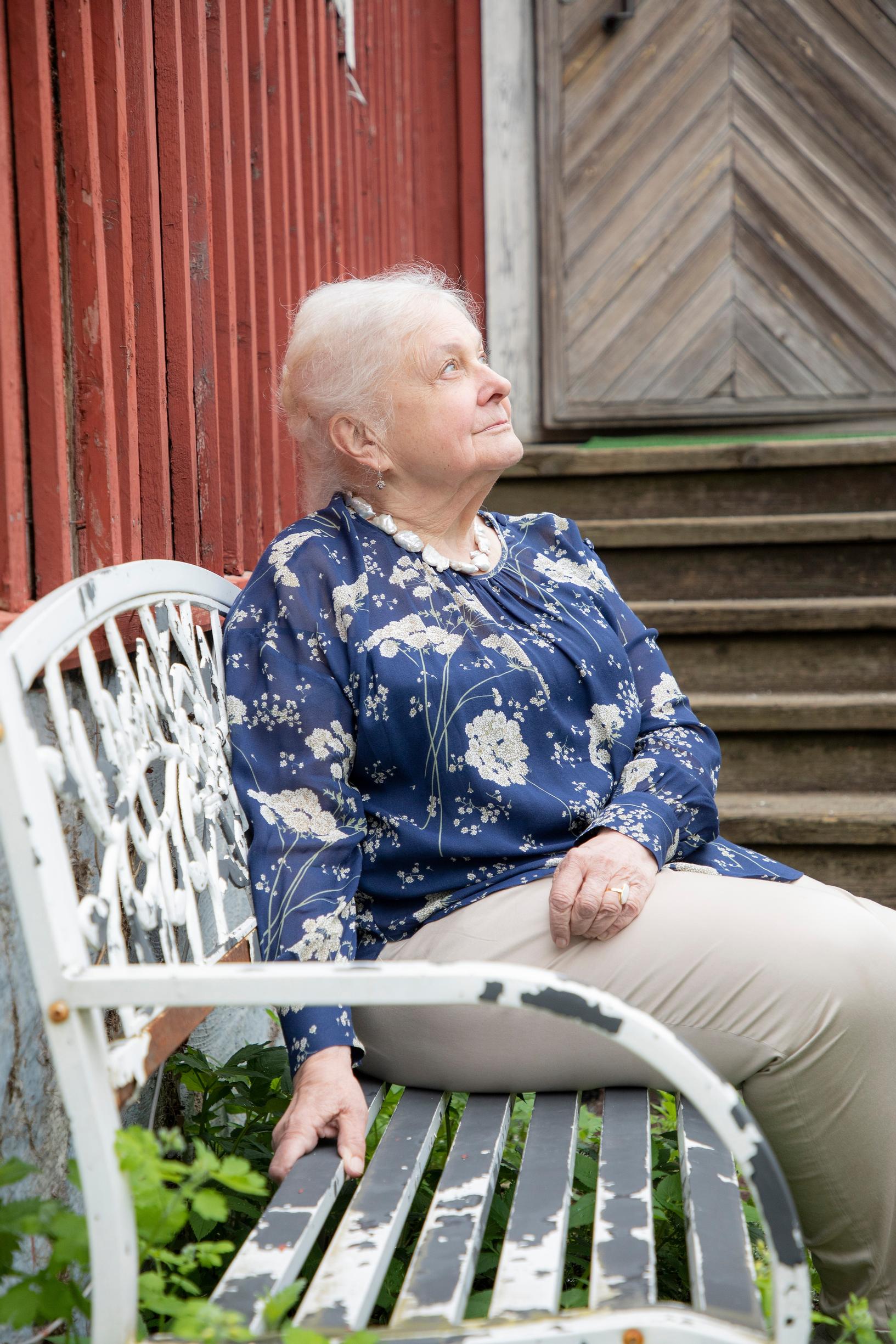 Marina Pimenoff menetti isänsä nuorena tapaturmassa.