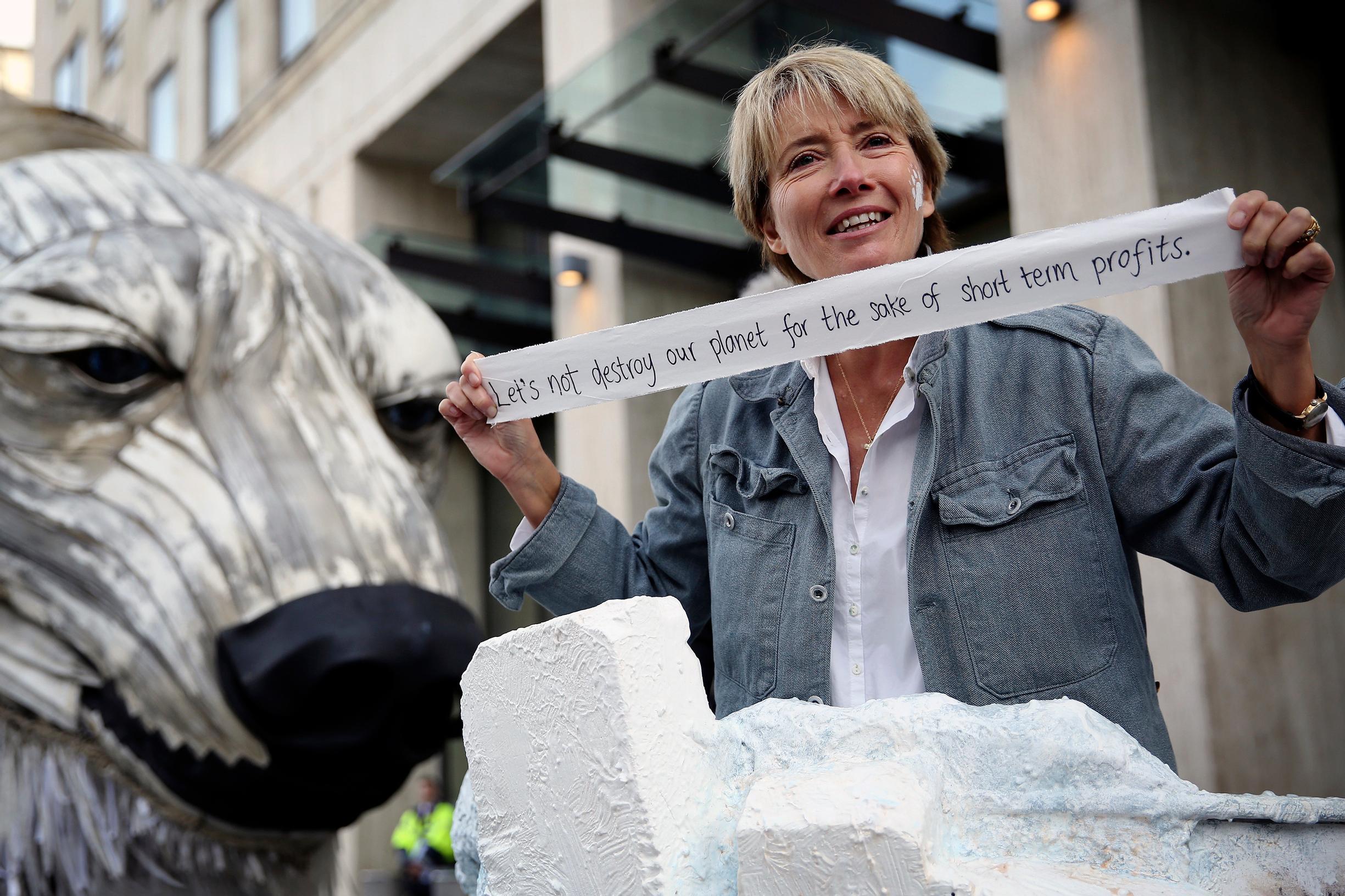 Emma Thompson vuonna 2015 Greenpeacen tempauksessa