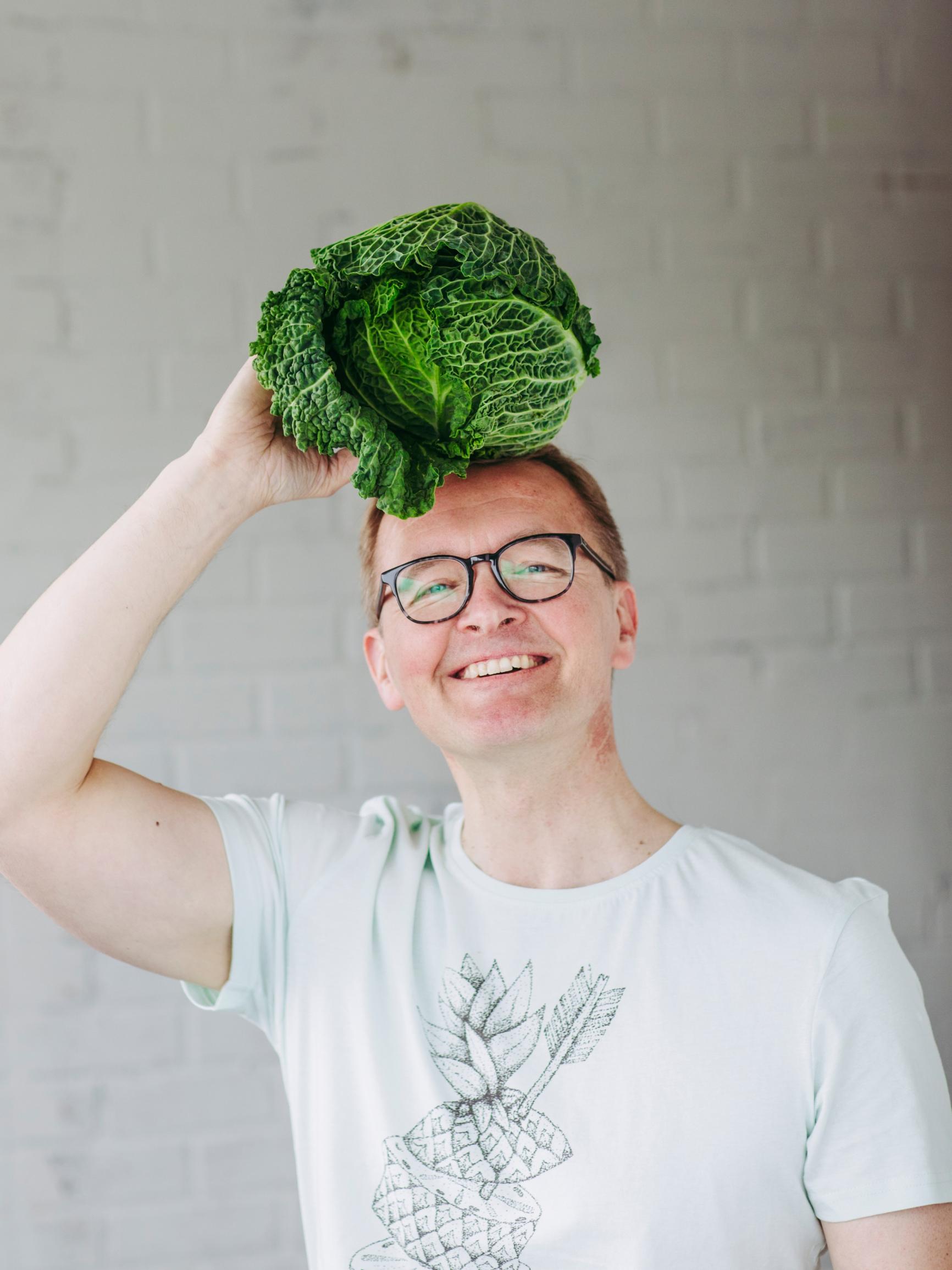 Pohditko, saatko tarpeeksi D-vitamiinia? Ravitsemusterapeutti Reijo Laatikainen kertoo, milloin vitamiinitaso kannattaa mittauttaa