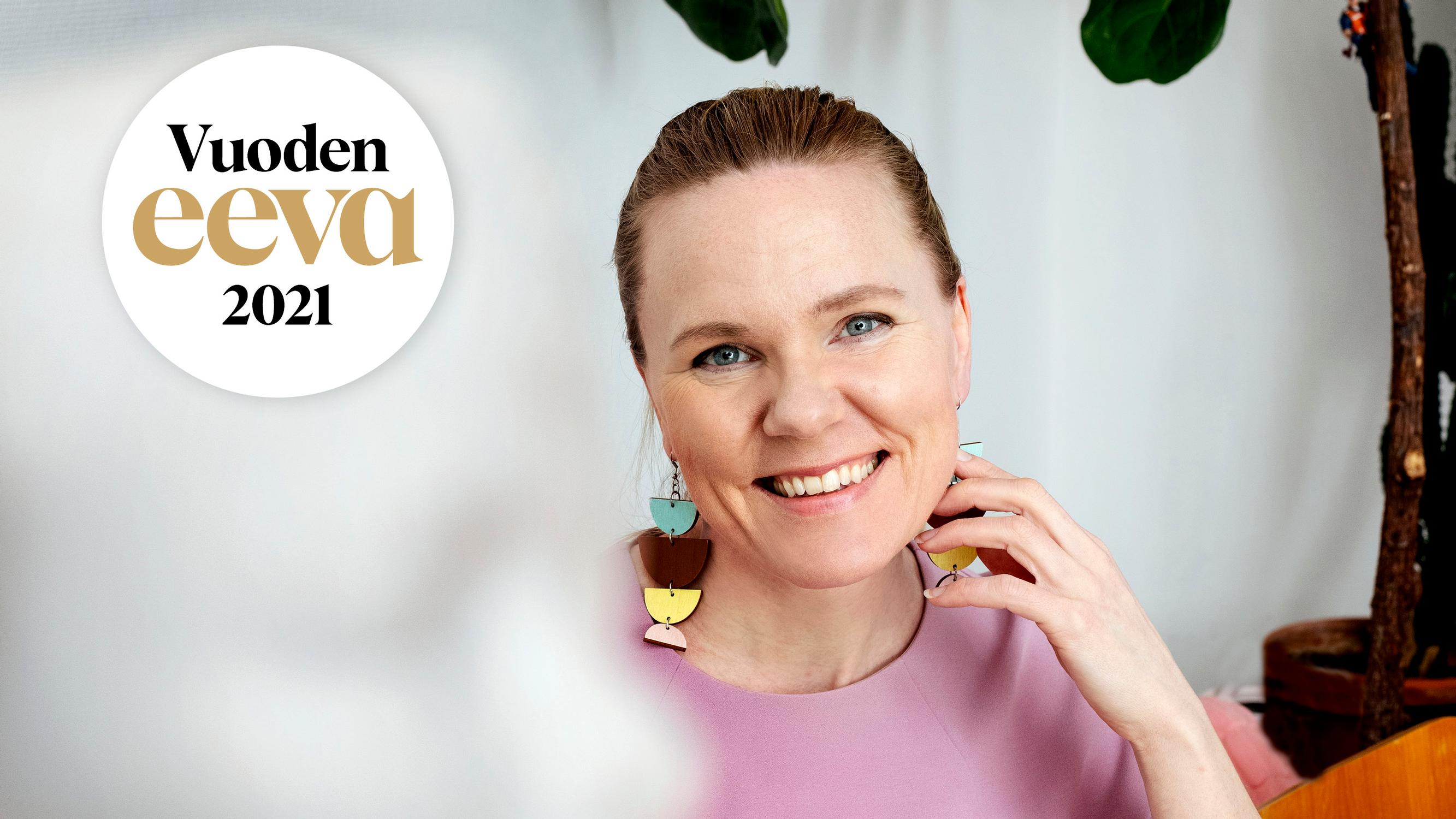 Vuoden Eeva 2021 on lapsiasiavaltuutettu Elina Pekkarinen | Eeva