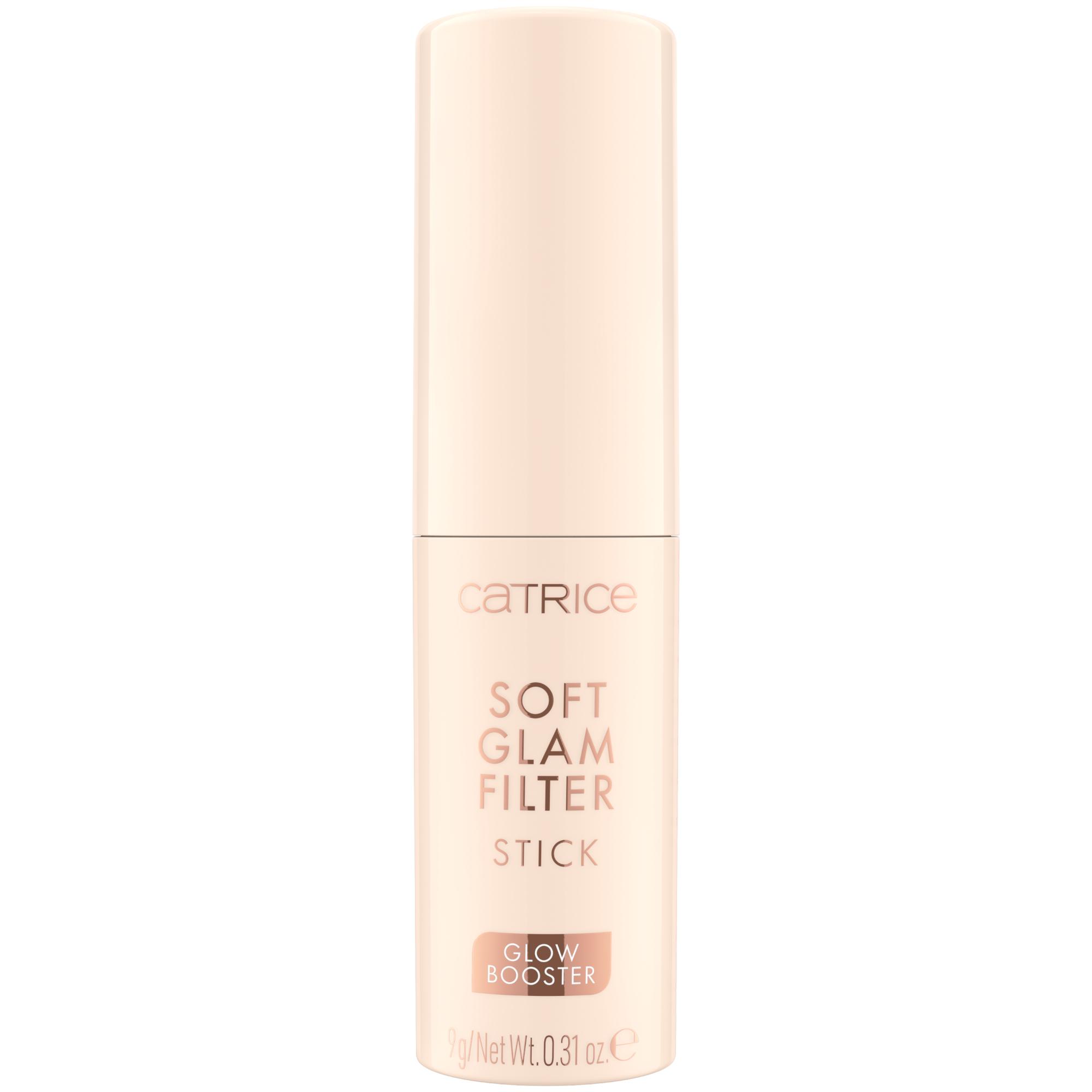 Voidemaisella meikkipuikolla voi tuoda iholle hehkuvuutta. Soft Glam Filter Stick -meikkipuikko, kolme sävyä, 5,99 e.