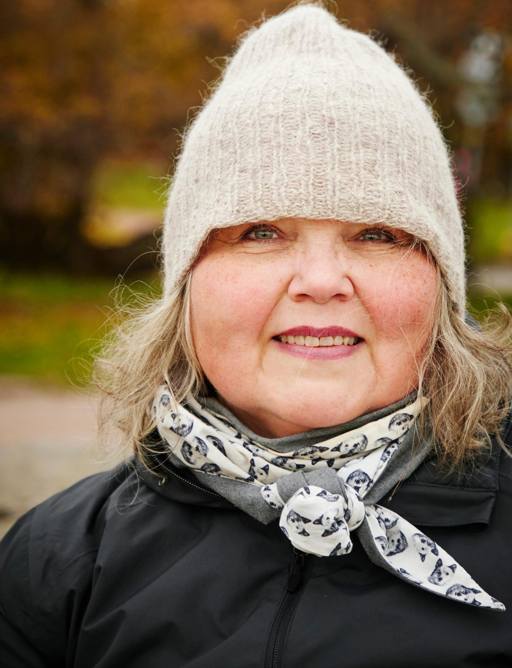 ”Klaus Klemola on sanonut hyvin, että ihminen saa sitä, mitä sattuu tulemaan, ei todellakaan sitä, mitä tilaa”, Kaarina Hazard sanoo.
