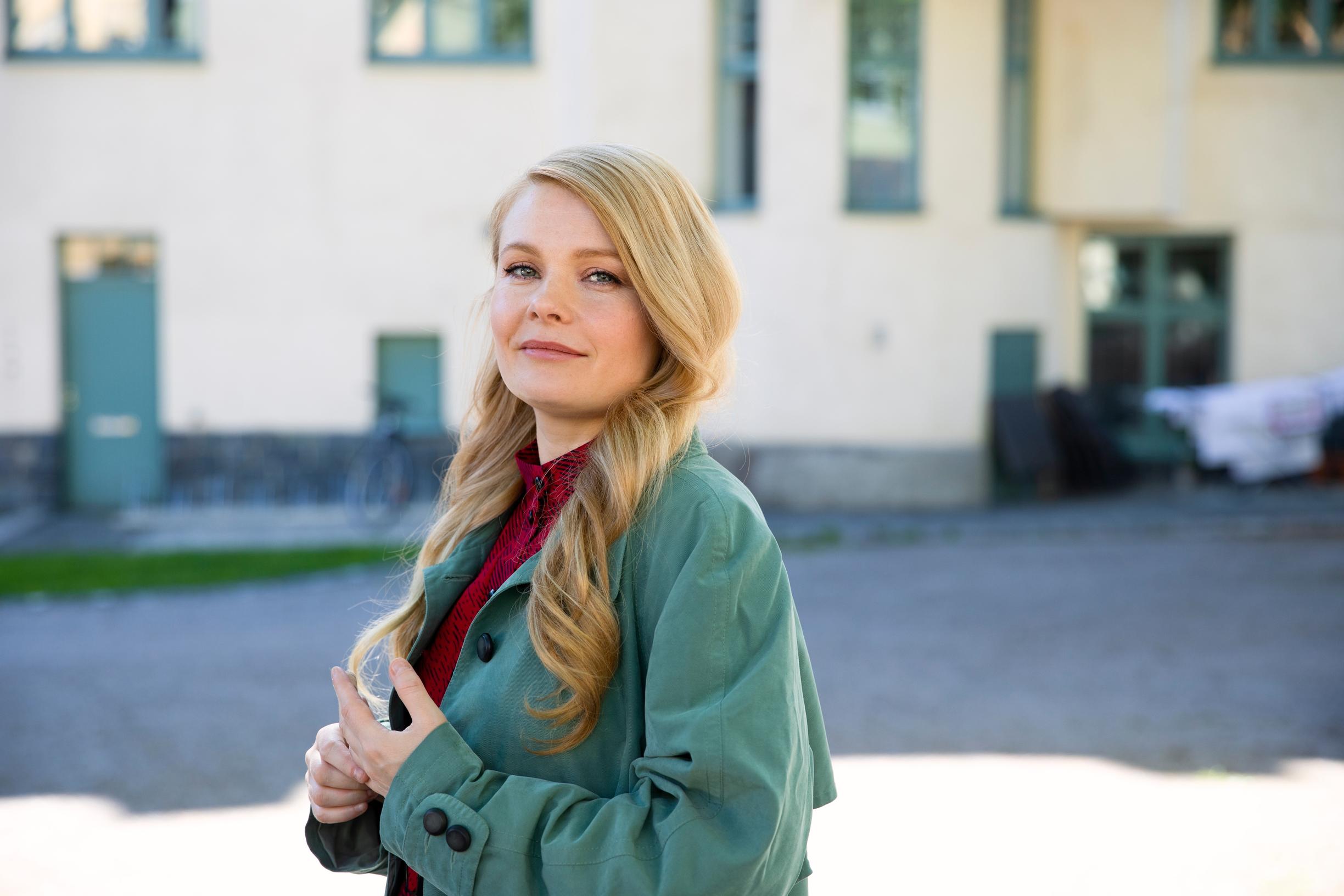 ”Noin 25-vuotiaaksi asti kuvittelin, että elämä jatkuu ikuisesti. Nyt alan jo ymmärtää ajan rajallisuuden”, Saara Turunen pohtii.