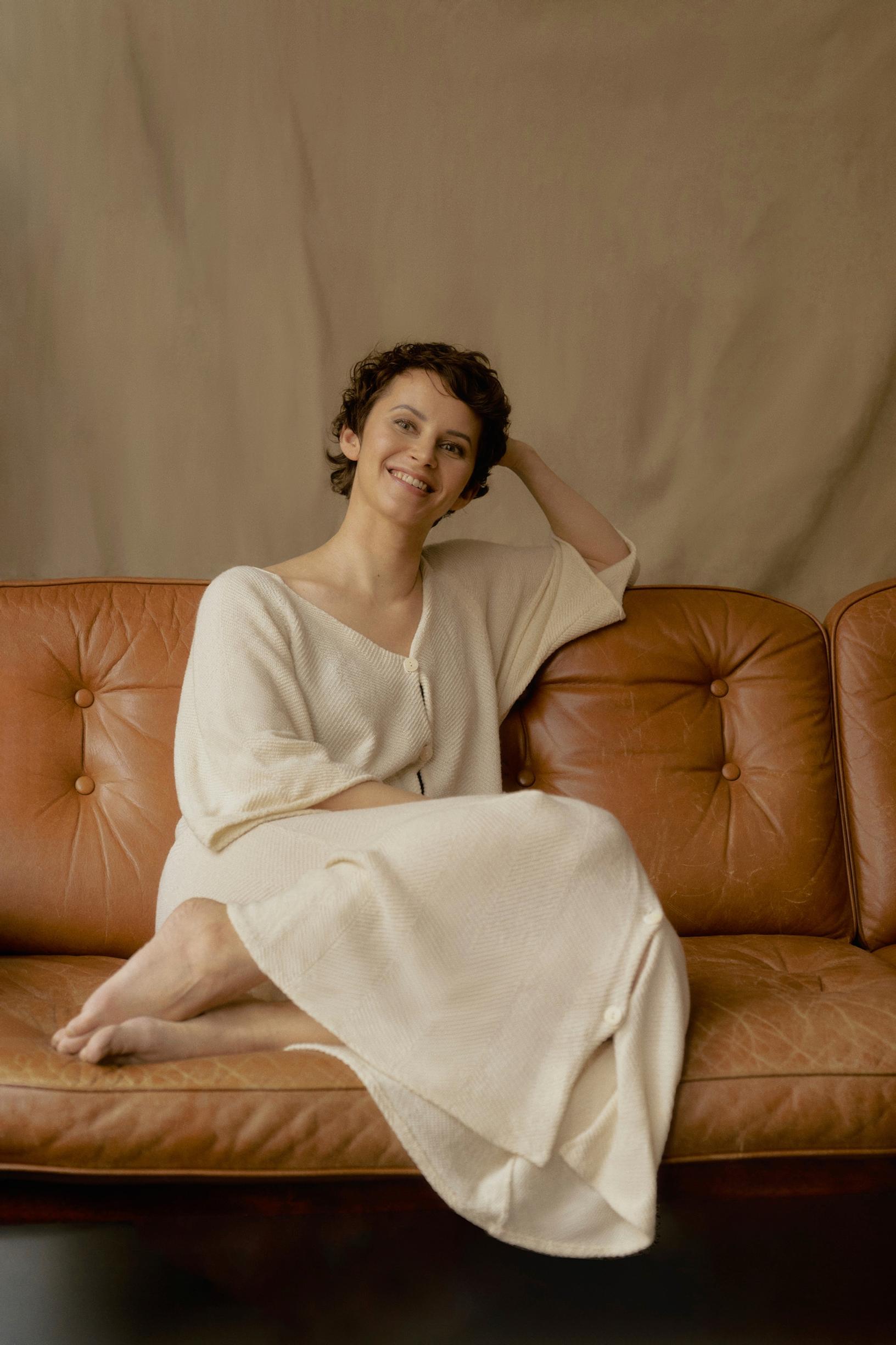 Karoliina Rauhala, 42, on rovaniemeläislähtöinen kosmetologi, joka pitää Helsingissä Liinu`n organic beauty -liikettä. Hän jakaa ajatuksiaan Instagram-tilillään @liinun_organic_beauty.