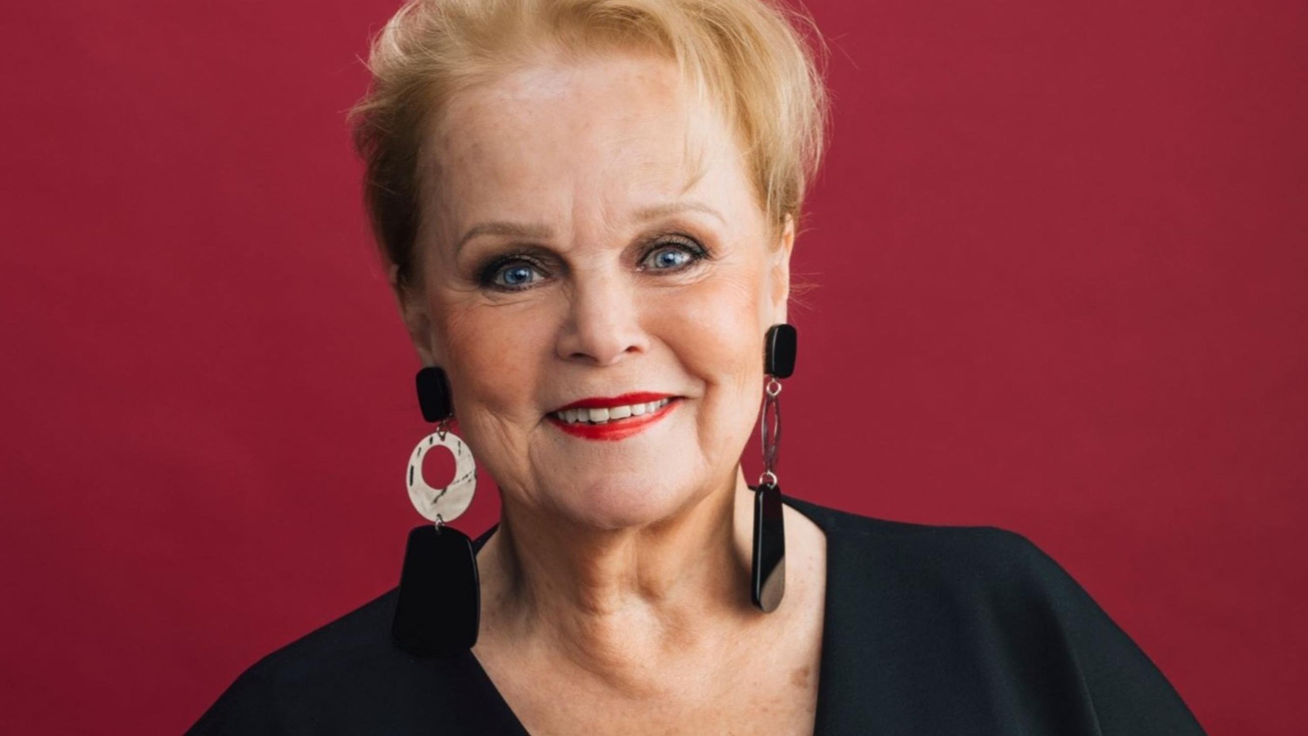 Katri Helena lopettaa keikka-artistin uransa yli 60 vuoden jälkeen: ”Odotan jo aikaa, kun voin tehdä mitä tahansa milloin tahansa”