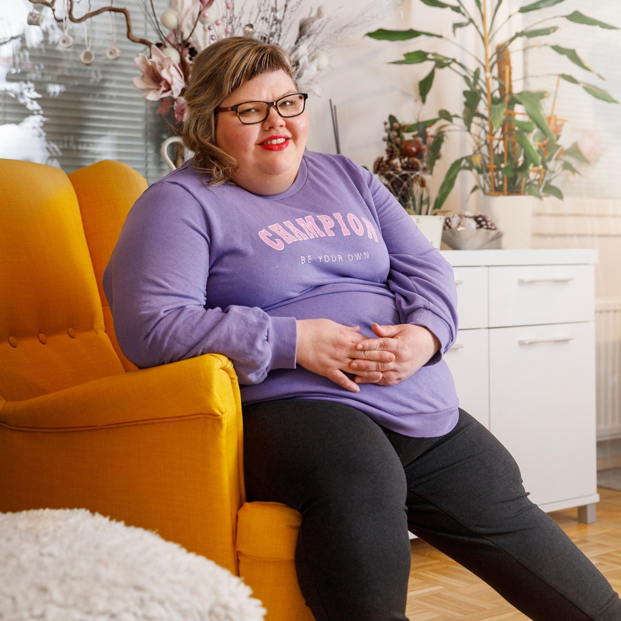 Johanna Järven elämä pyöri vuosia painon ympärillä: ”Hoidin itseäni ruualla, jotta sain rauhoitettua hätääni”