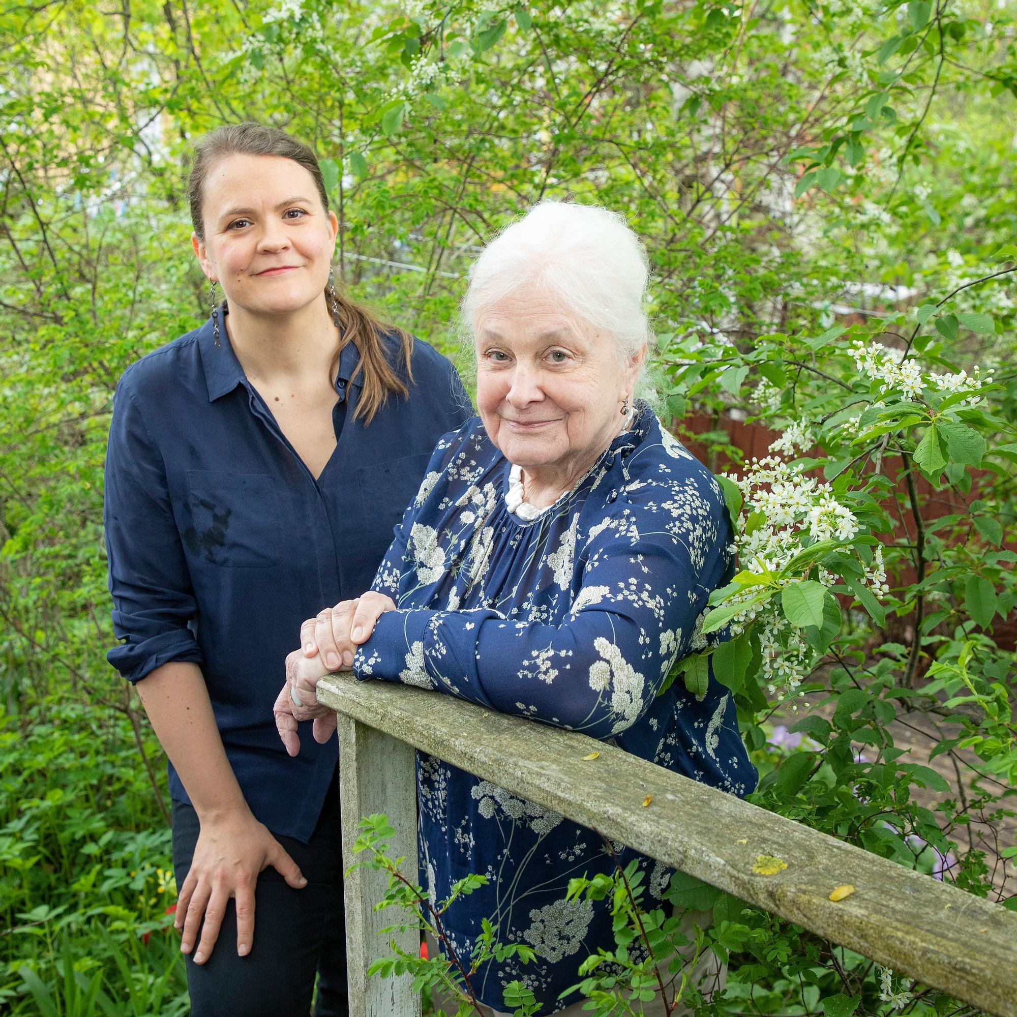 Isän kaipuu jätti jälkensä isoäitiin, äitiin ja tyttäreen – Ida Pimenoff: ”Isättömyys ja sen aiheuttama suru ovat osa minua”