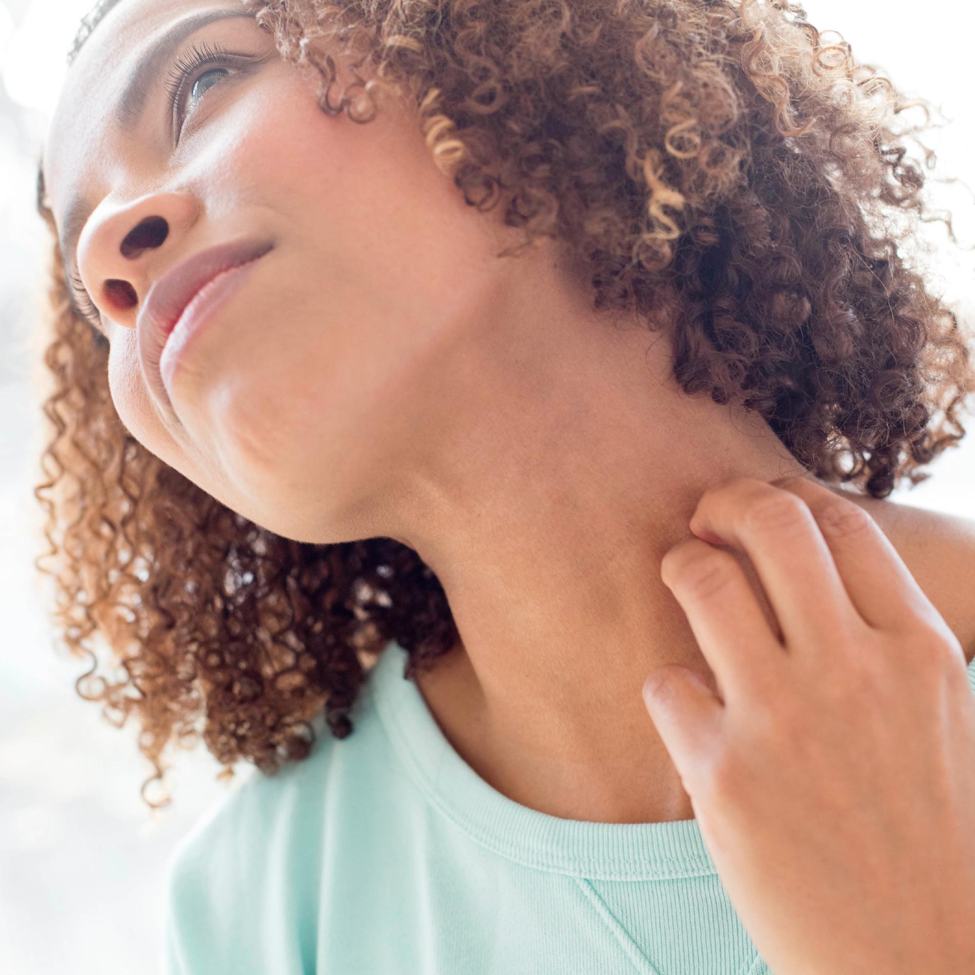 Saiko luonnonkosmetiikka ihon kutisemaan ja punoittamaan? Asiantuntija kertoo, miten oireita voi minimoida  