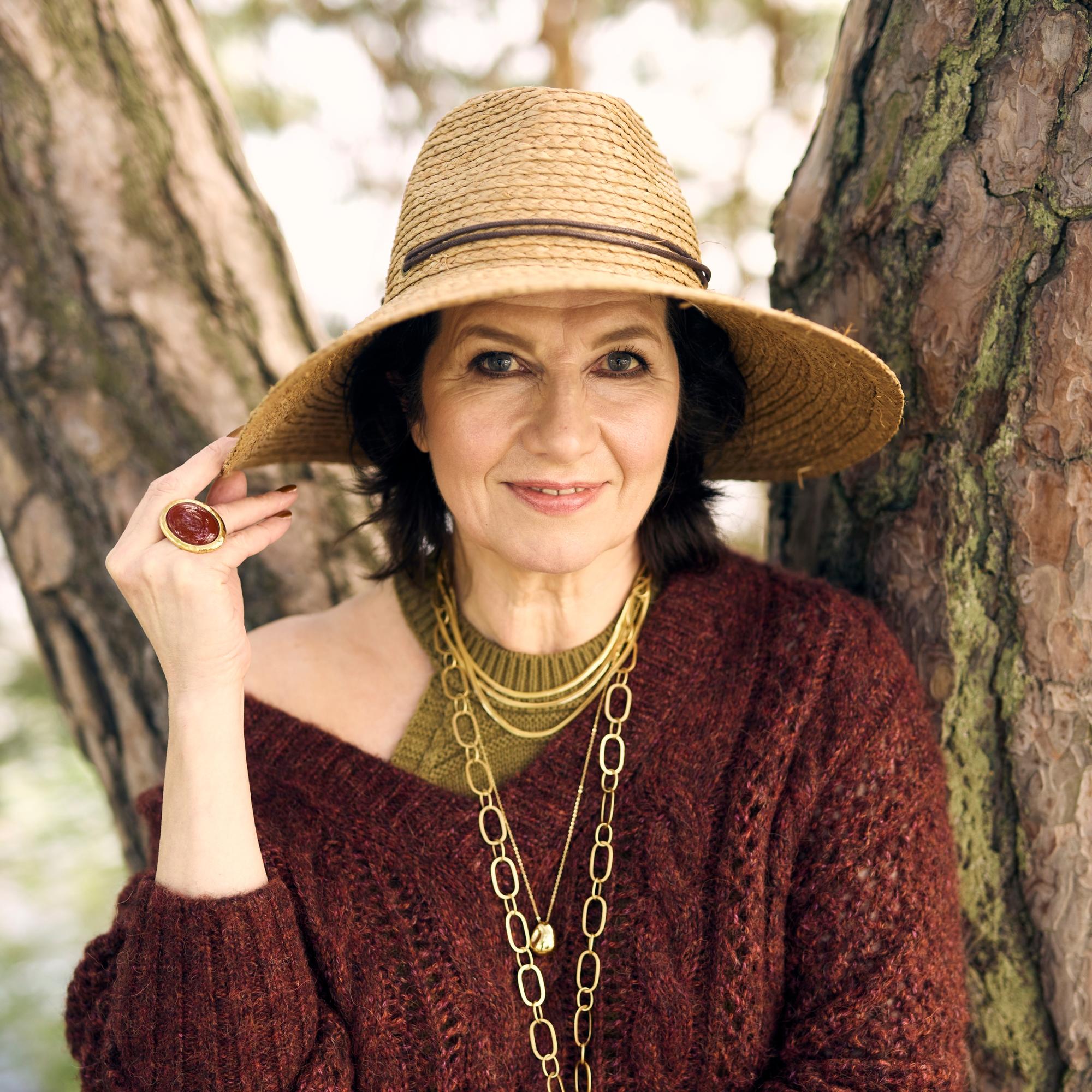 Yhtäkkiä Kaija Kärkinen ei osannut vastata helppoon kysymykseen – vuoden päästä aivoista löydettiin pesäpallon kokoinen kasvain