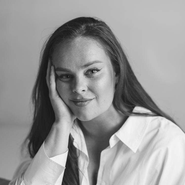 Yhteystiedot - toimitus ja asiakaspalvelu | Eeva