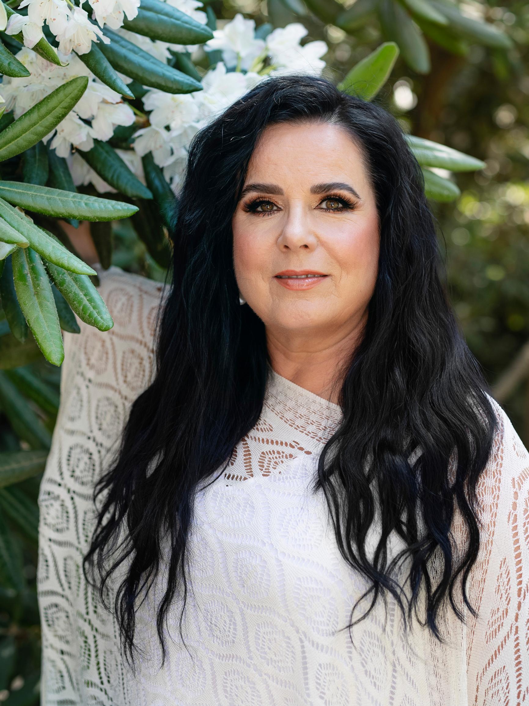 Kaija Koon taiteilijaelämä – tätä mieltä hän on kuulijoiden kirjeistä ja tässä yllättävässä paikassa hän on onnellinen