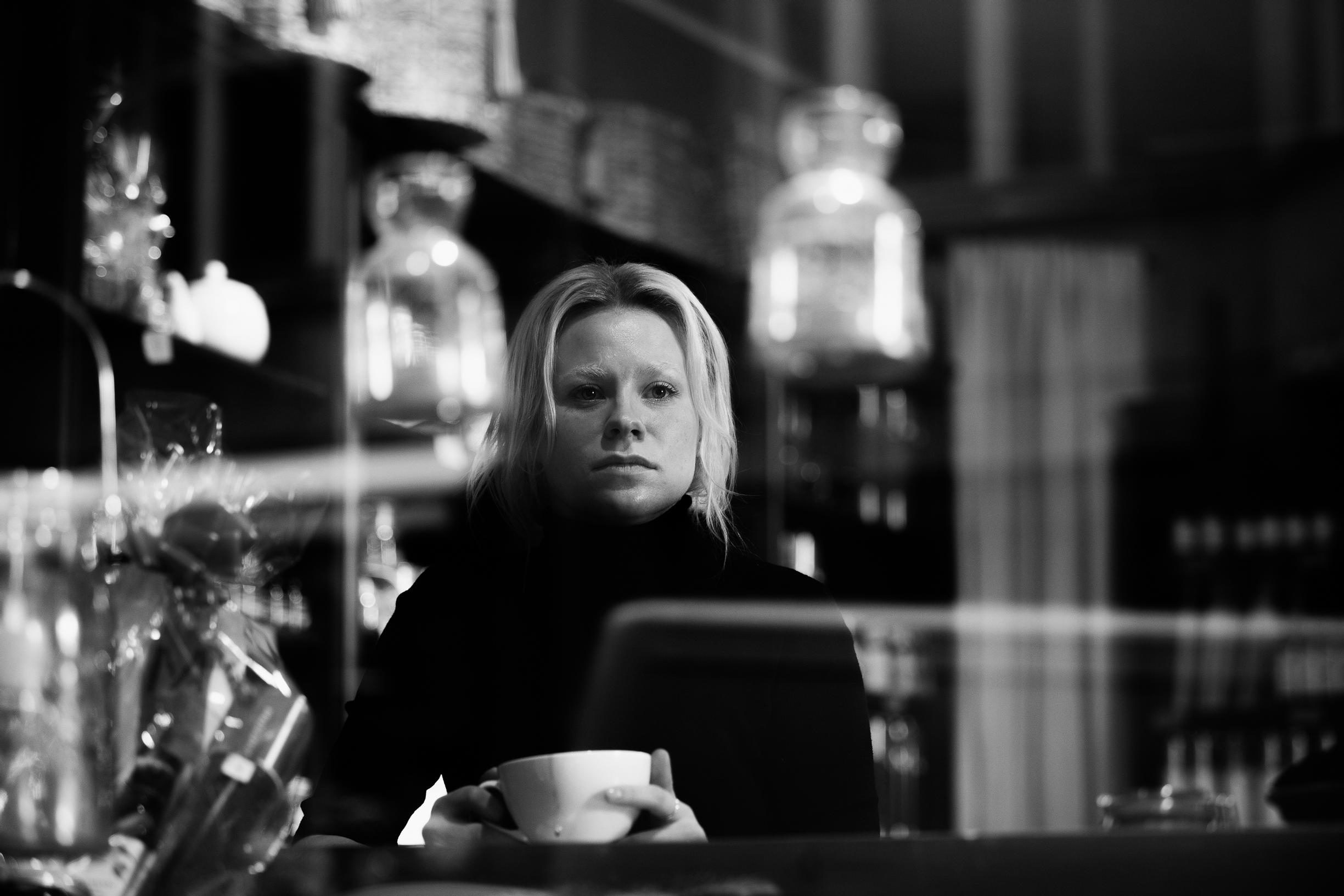 ”Empatialla, kuuntelemisella ja olennaiseen keskittymisellä ratkeaa moni asia”, Emmi Parviainen sanoo. ”