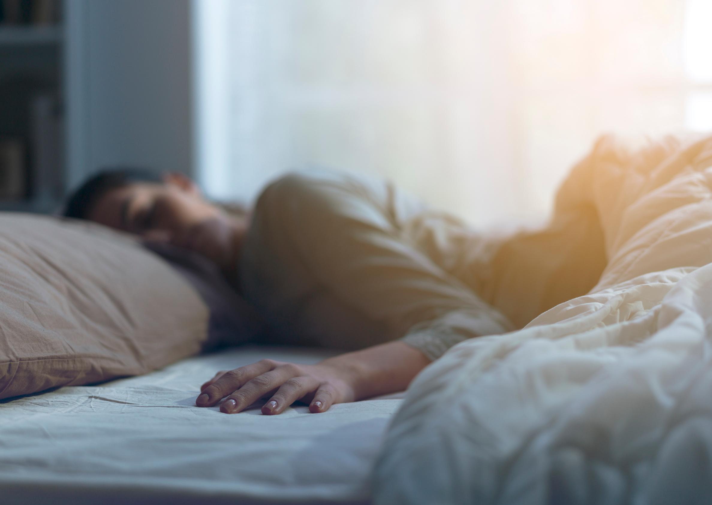Ex-kumppani painosti Emmiä, 32, seksiin jopa kesken ruuanlaiton ja keskellä yötä – miksi suostumus seksiin on yhä niin vaikea ymmärtää?