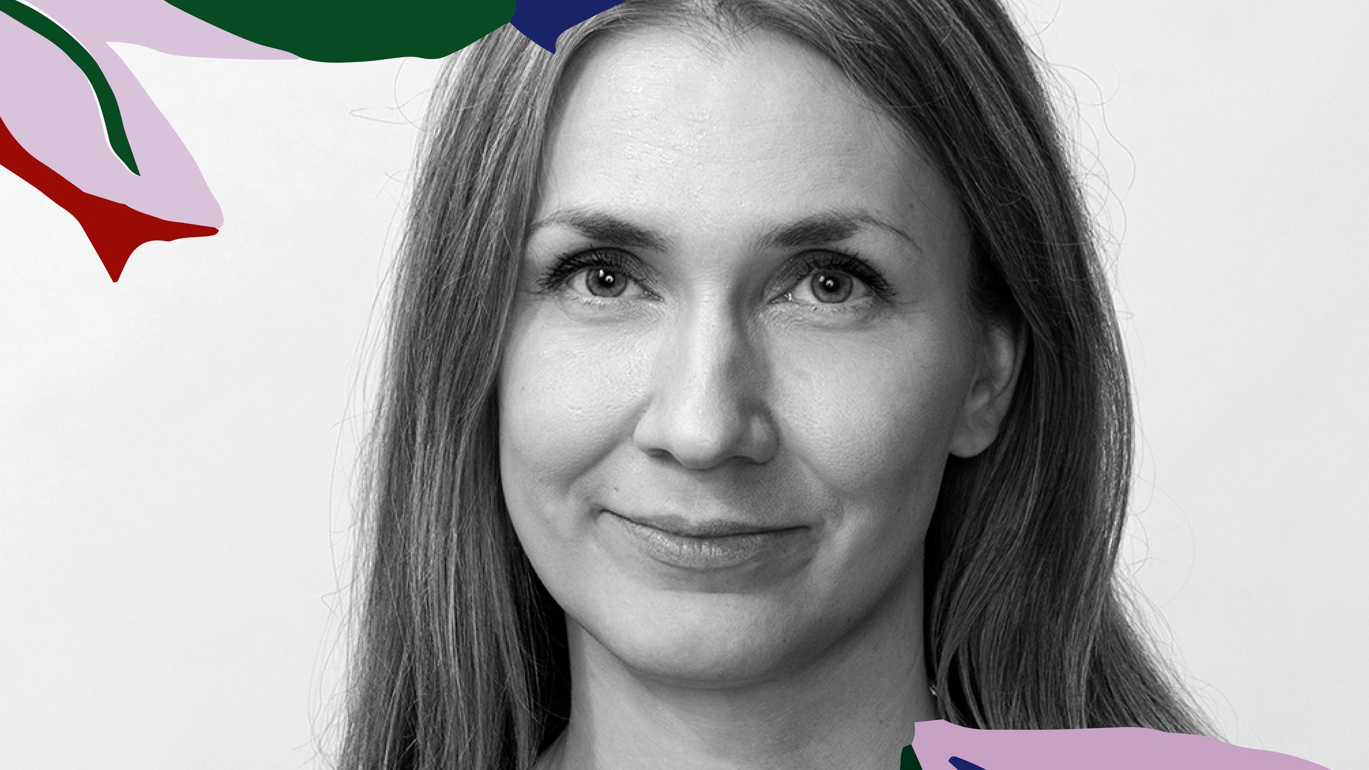 Eevan kirjaklubi -podcast: Karoliina Timonen ja oikeus kirjoittaa uusiksi: ”Selvitin itselleni, että tämän kirjan voin hyvällä omallatunnolla julkaista”