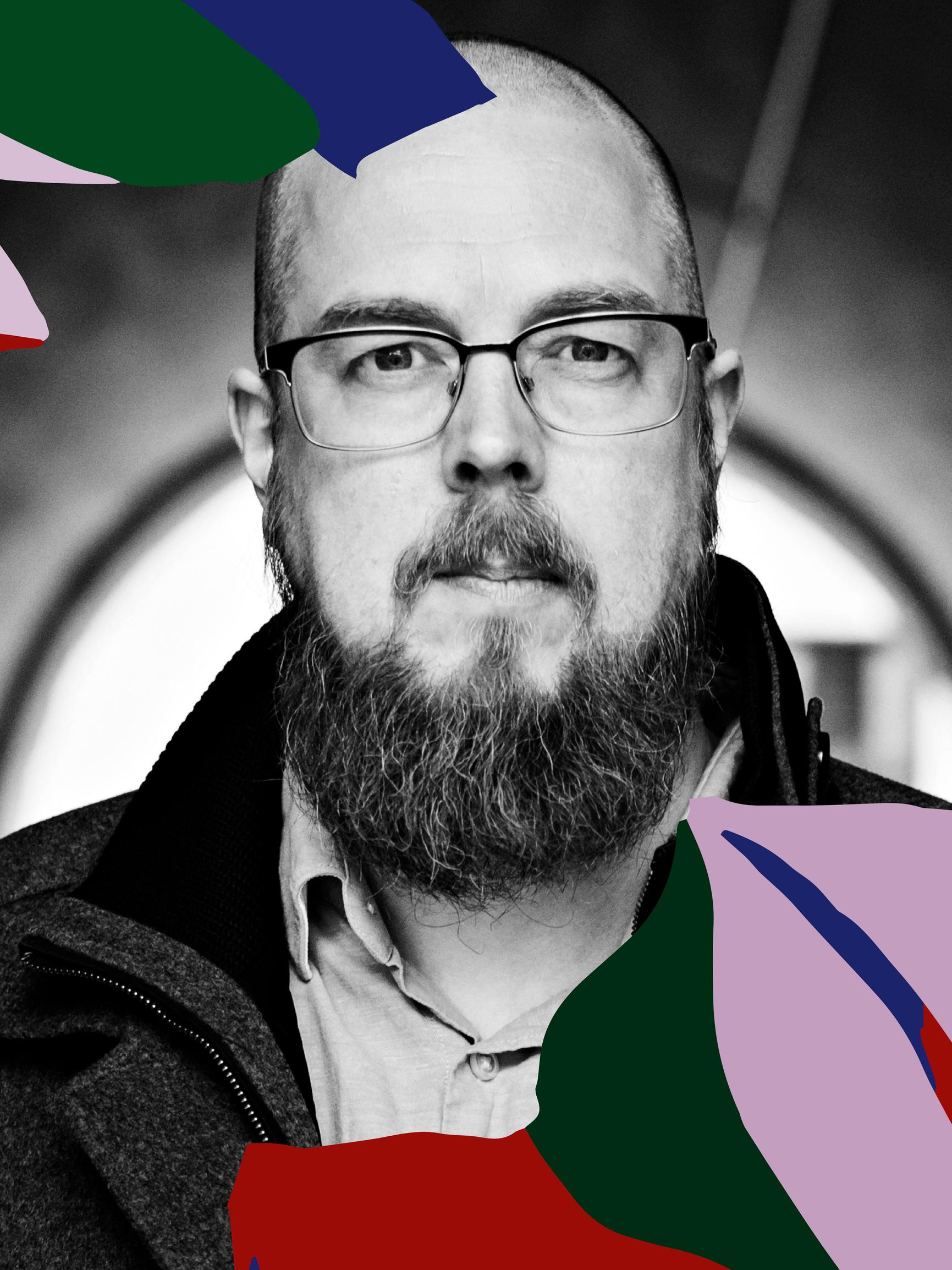 Tuomas Kyrö eli pitkään apurahoilla ja toimeentulotuella – kertoo Eevan kirjaklubissa, miten Mielensäpahoittaja muutti elämän