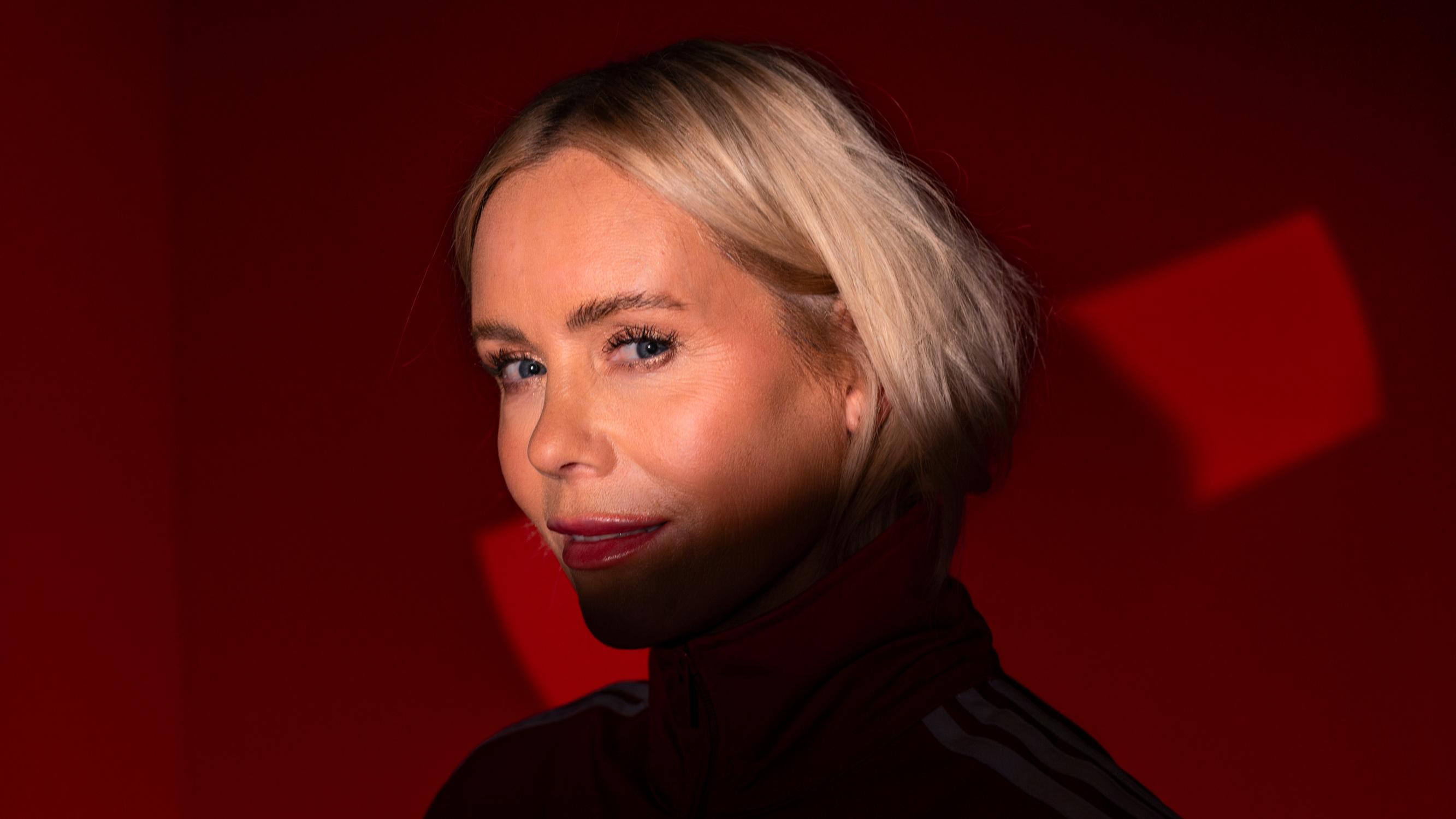 Anne Kukkohovi otti suuren taloudellisen riskin, kun muutti Yhdysvaltoihin – ”Lähdin Los Angelesiin rakastamaan”