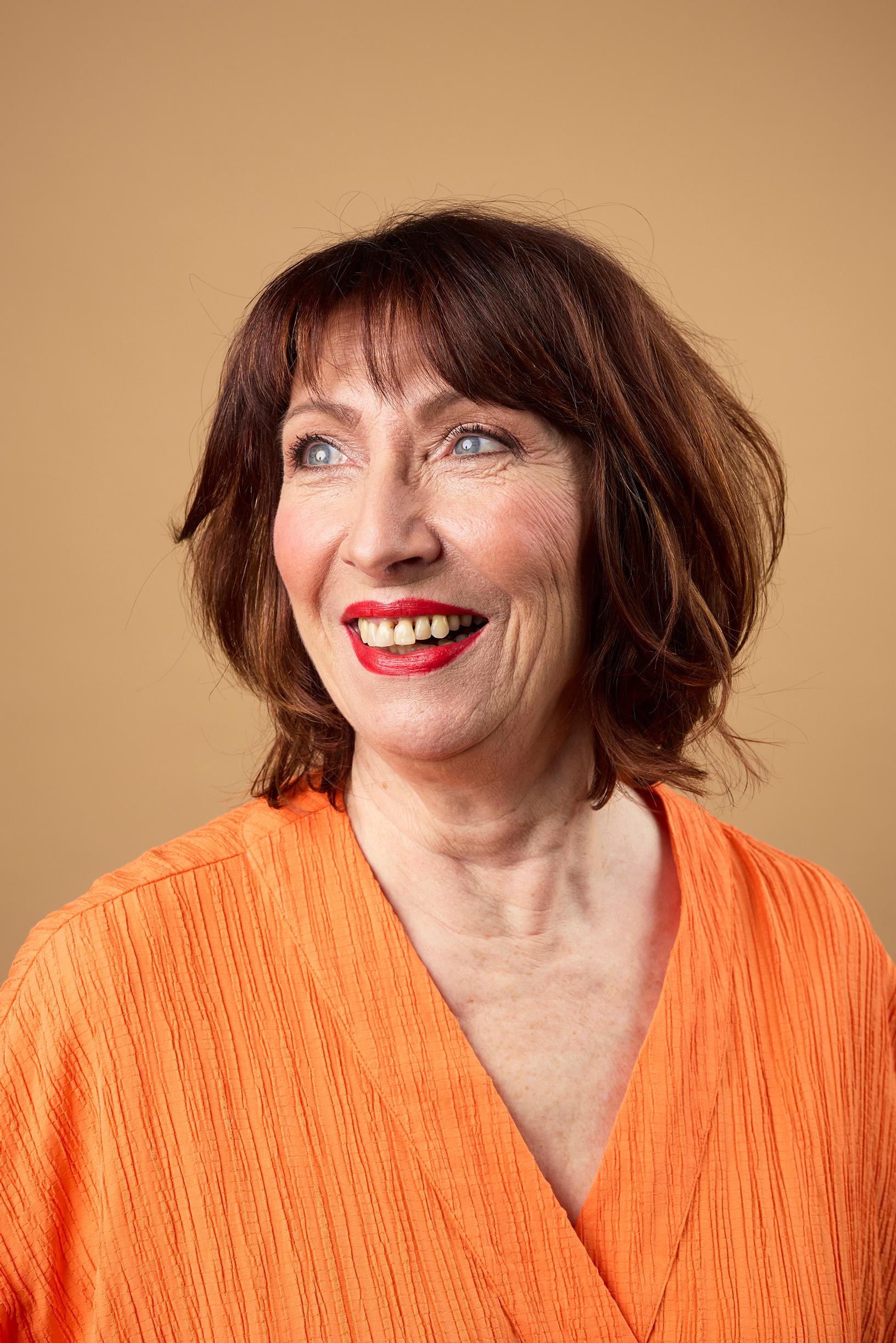 Helena Kytölä hiusten muodonmuutos