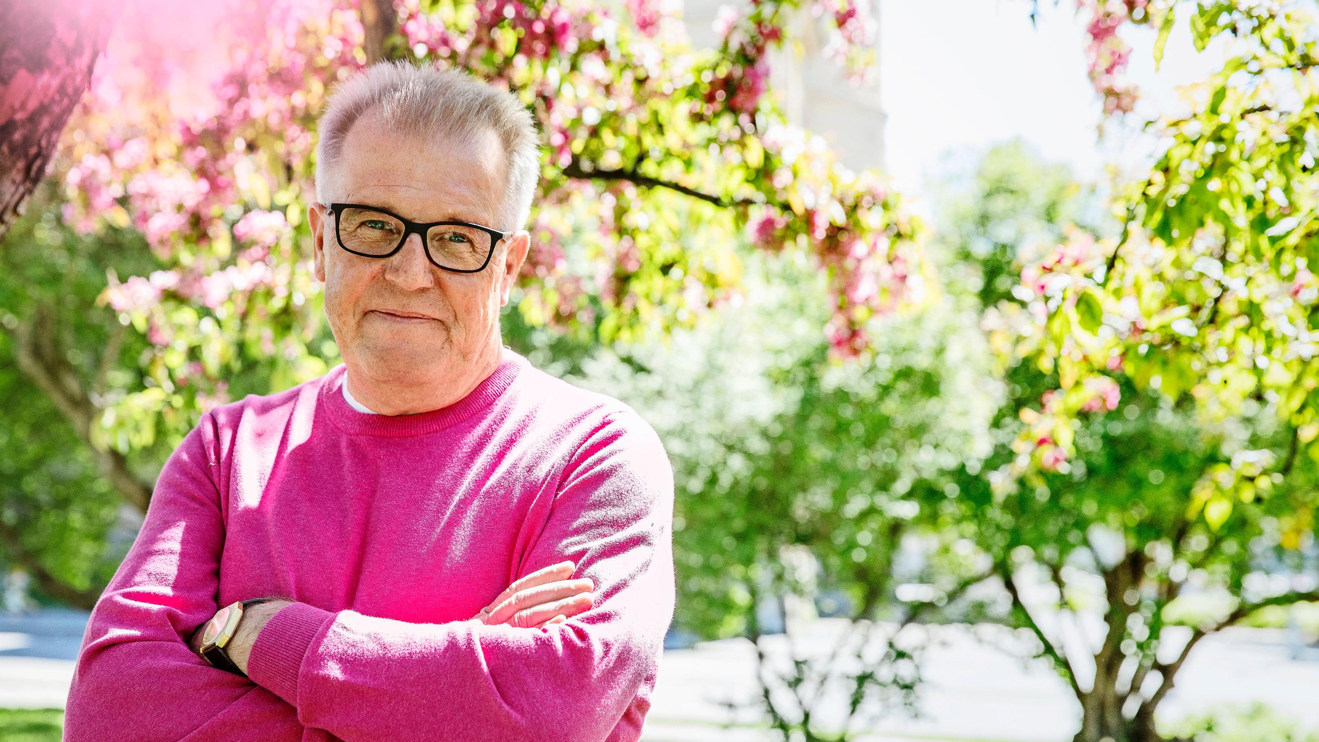 Rakkaudeton lapsuus kulkee aina mukana – Kari Karjalainen: ”En ole uskaltanut sitoutua, koska olen pelännyt hylkäämistä”