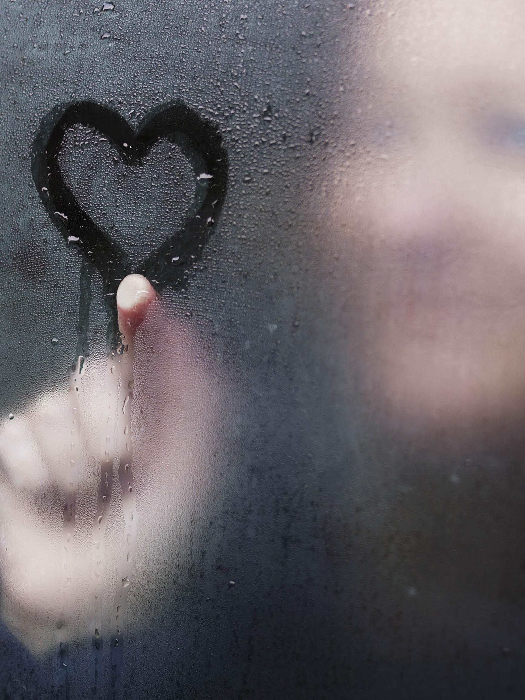 Nämä ovat 8 rakkausriippuvuuden muotoa – terapeutti listaa piirteet